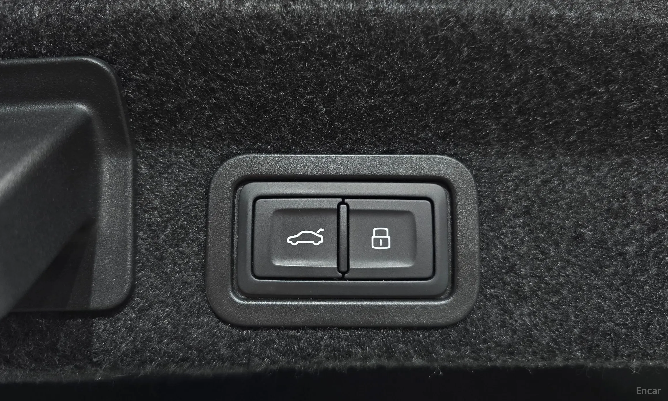 Audi A6 (C8) превью 16