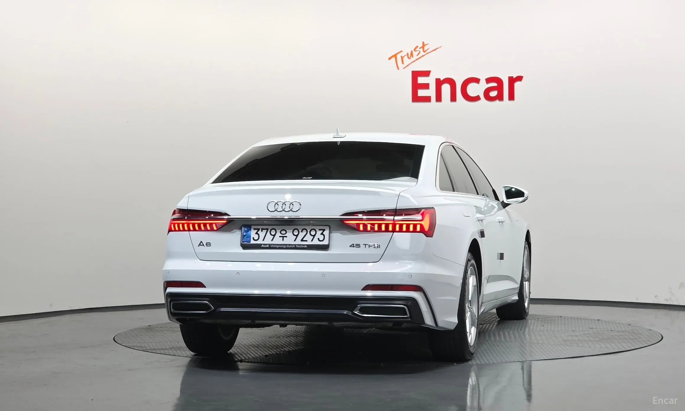 Audi A6 (C8) превью 4
