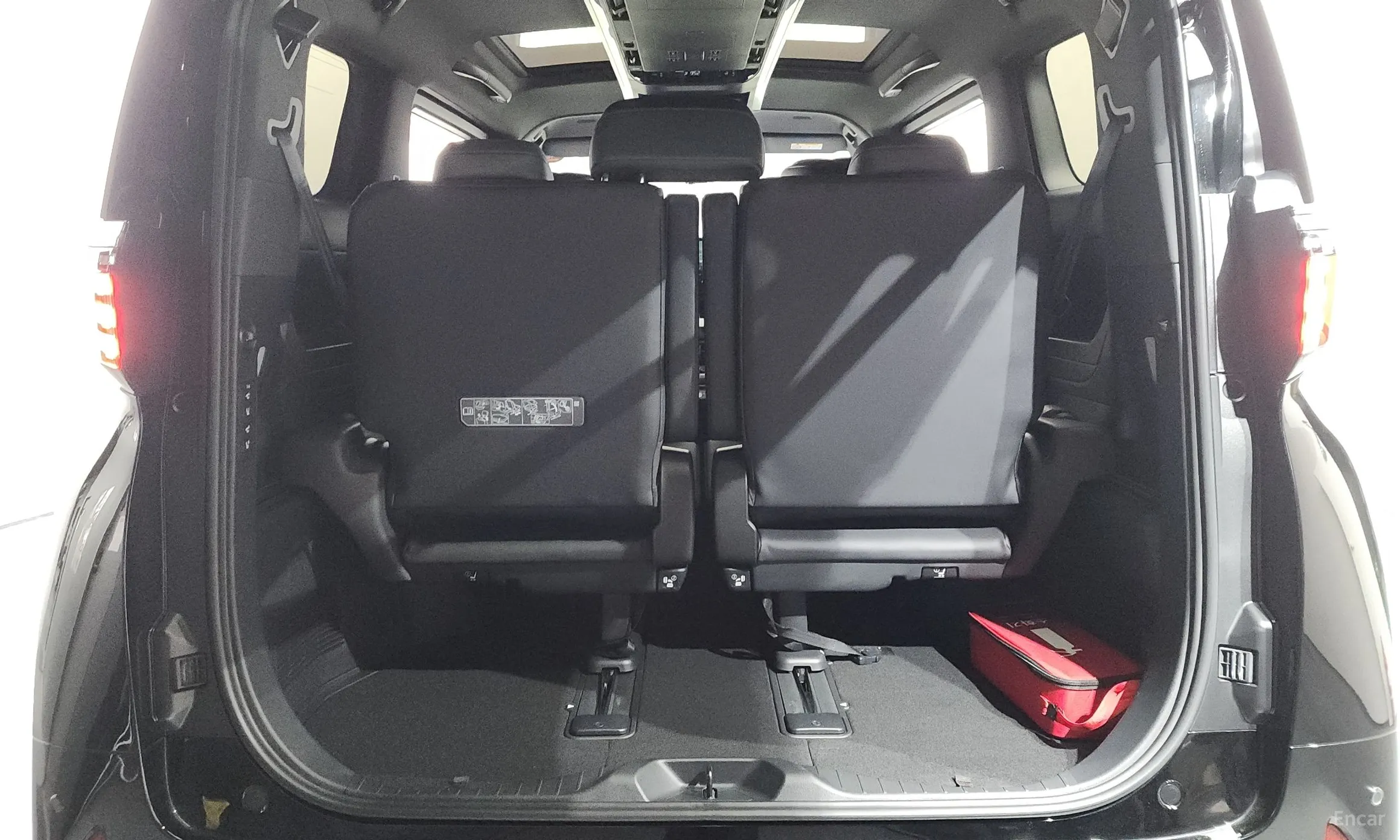 Toyota Alphard 4th Generation превью 17