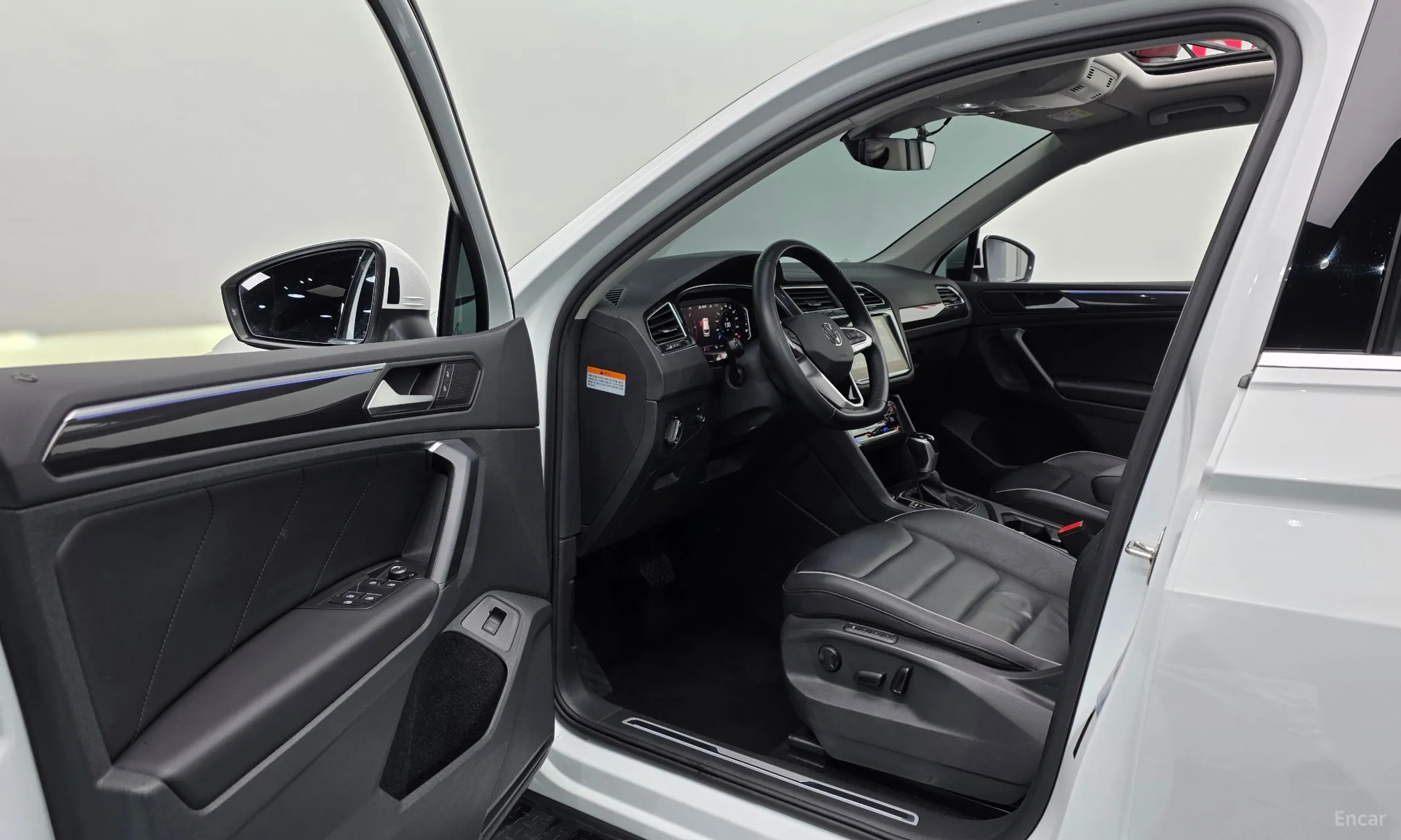 Volkswagen Tiguan 2nd Generation превью 10