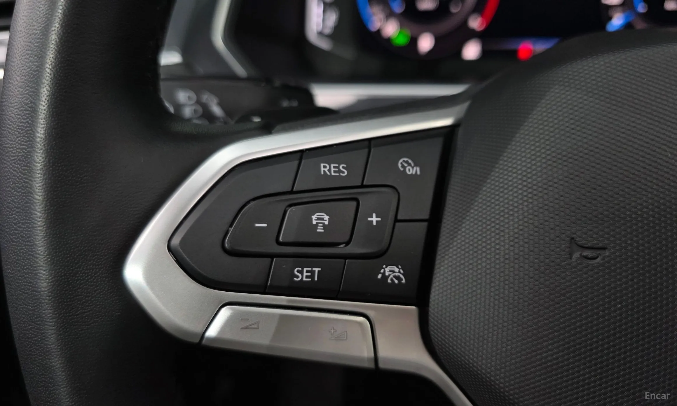 Volkswagen Tiguan 2nd Generation превью 14