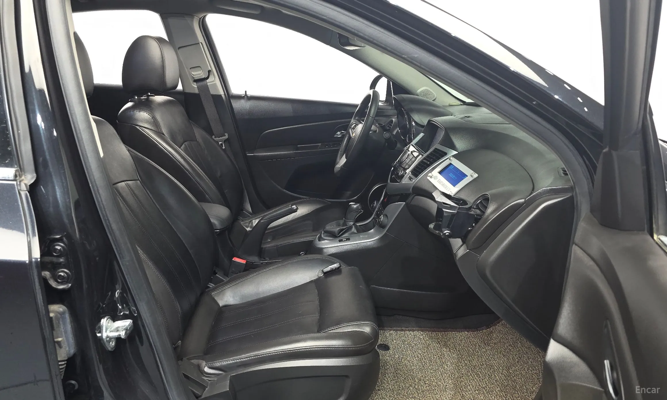 Chevrolet (GM Daewoo) Cruze превью 10