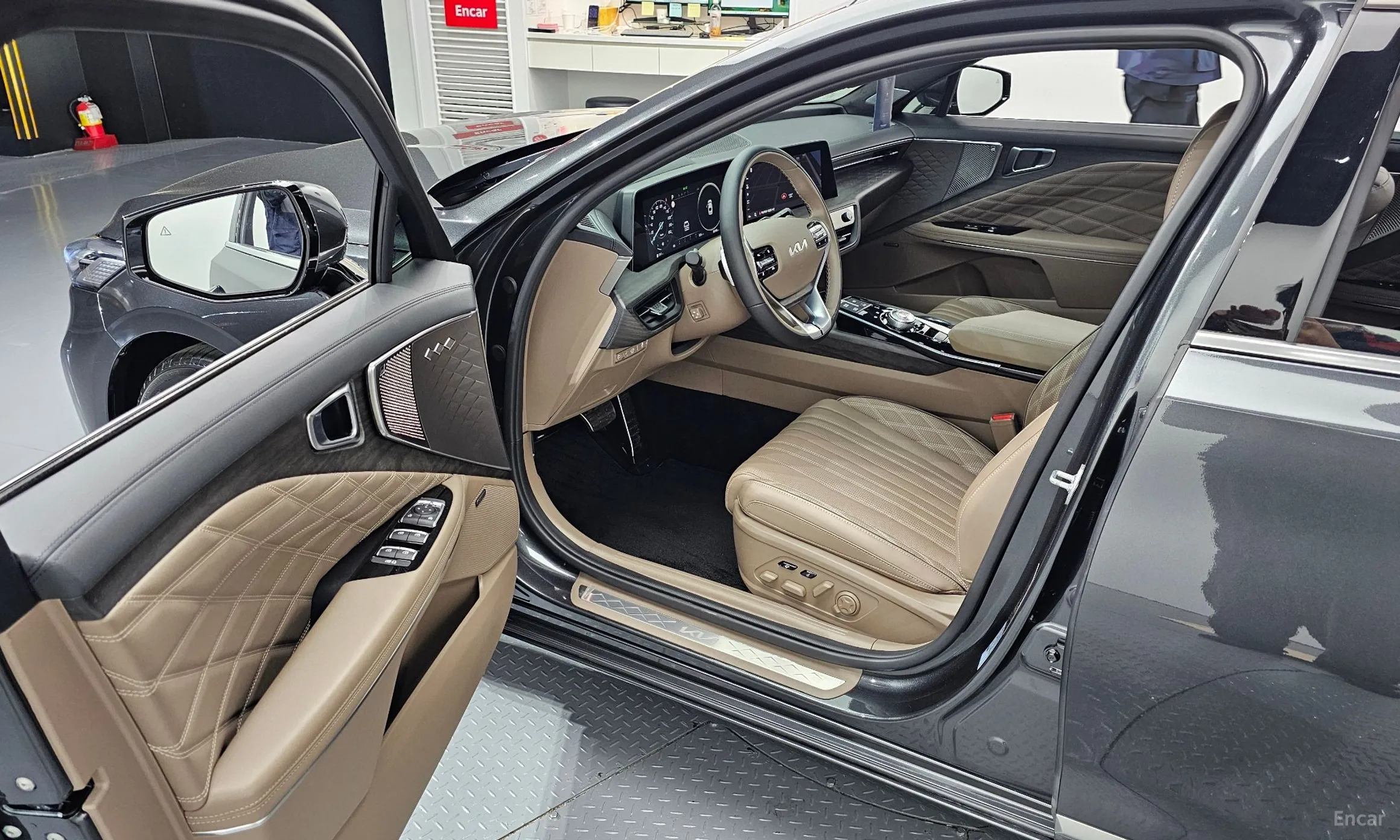 Kia K8 превью 10