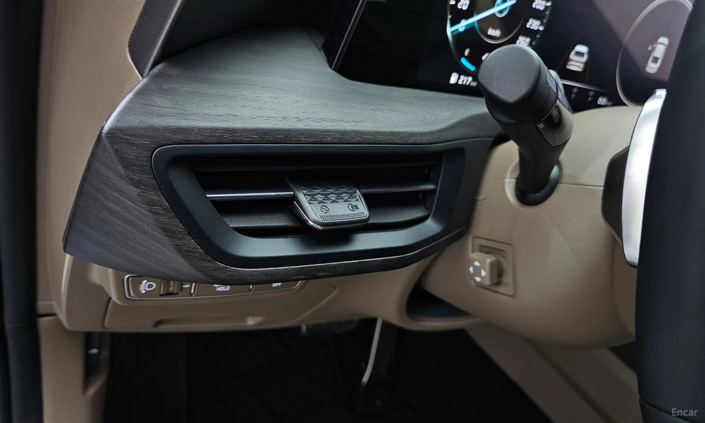 Kia K8 превью 16