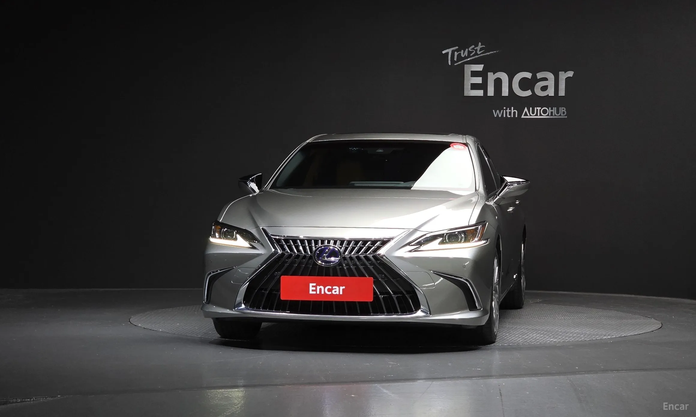 Lexus ES300h 7th Generation превью 3