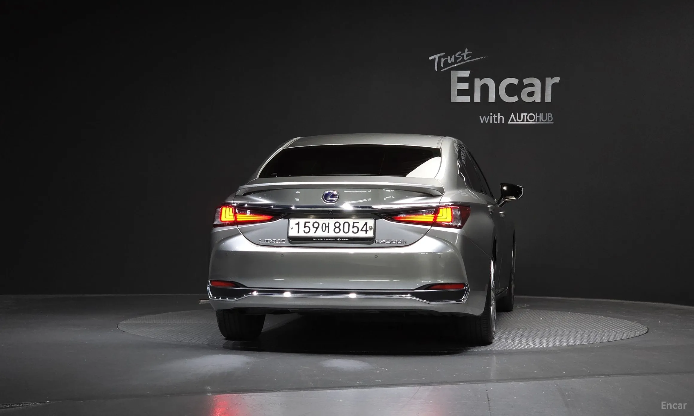 Lexus ES300h 7th Generation превью 4