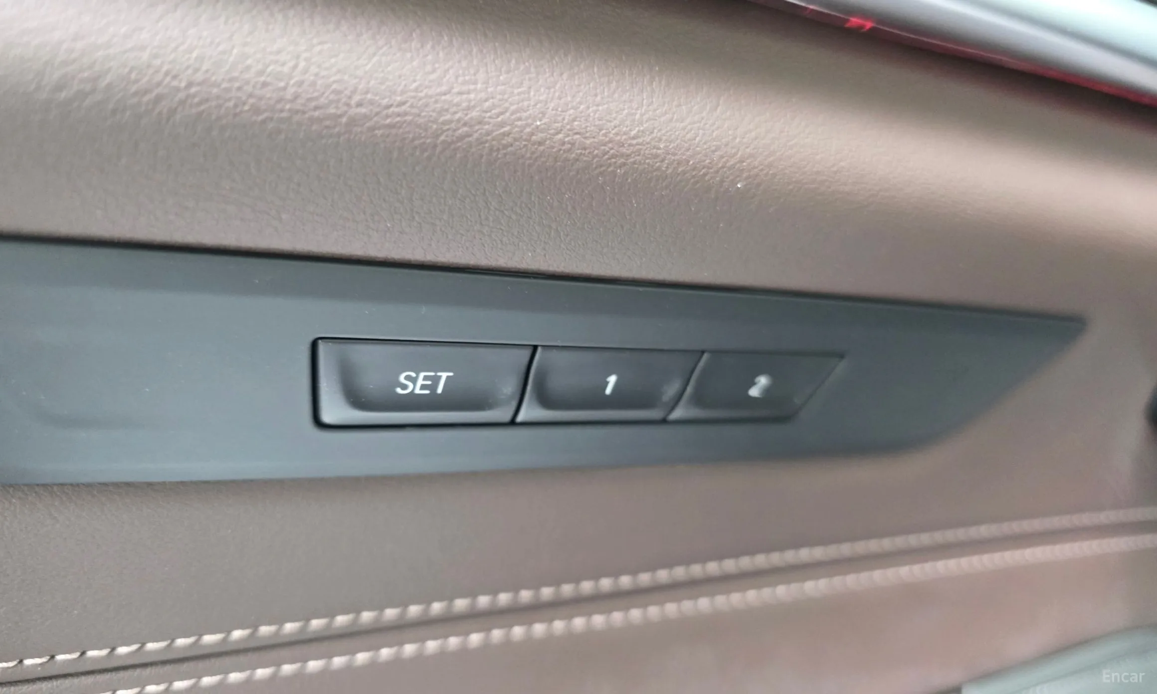 BMW 5 Series (G30) превью 20