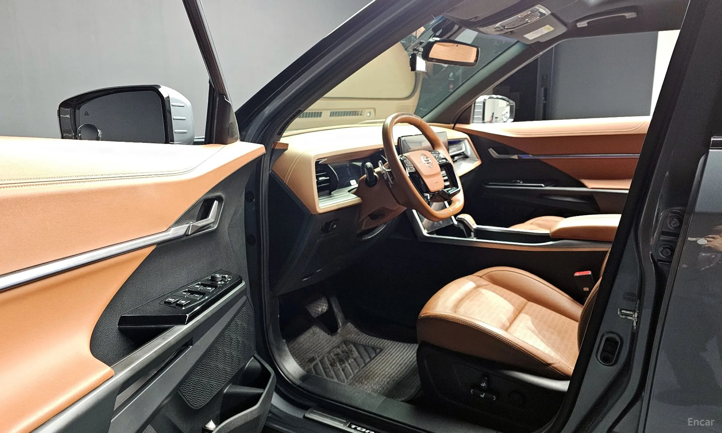 KG Mobility (SsangYong) Torres превью 10