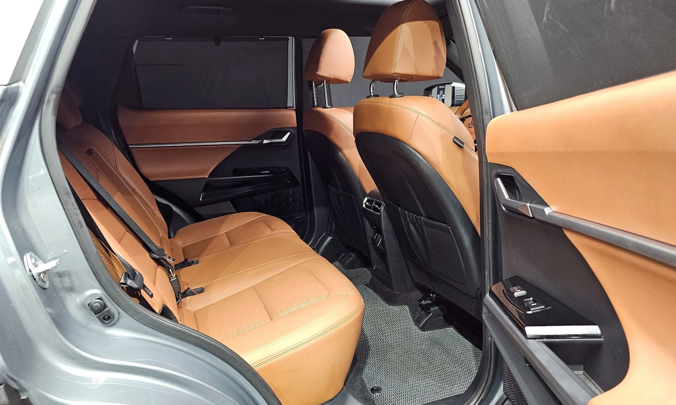 KG Mobility (SsangYong) Torres превью 12