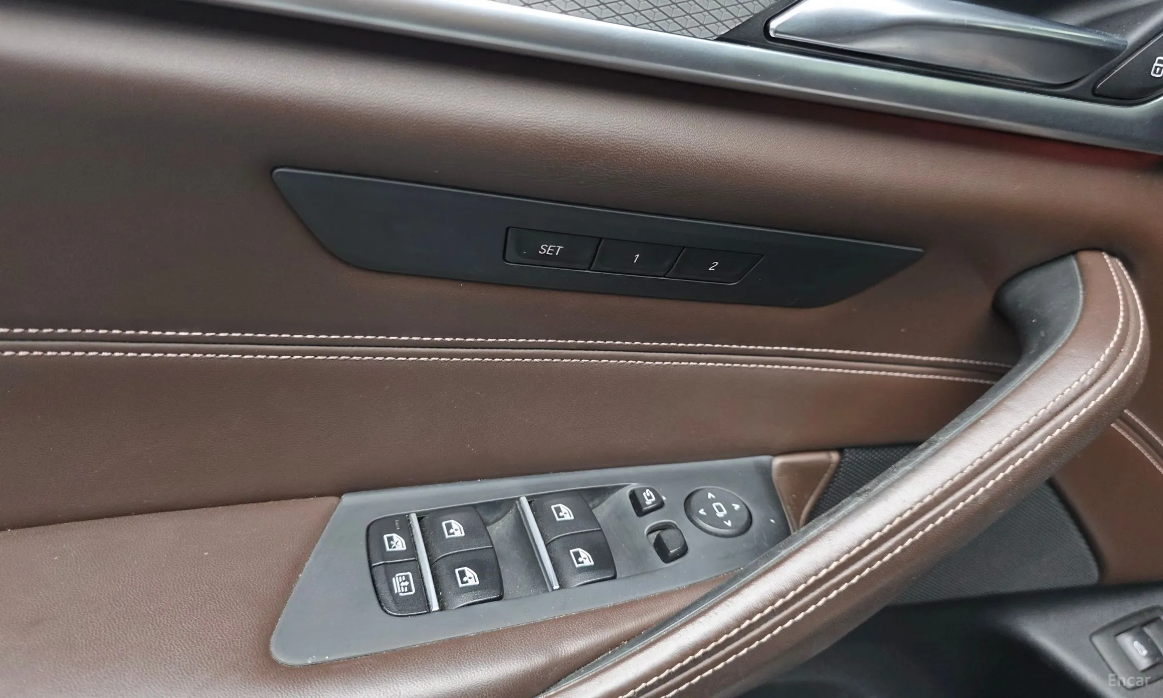 BMW 5 Series (G30) превью 11