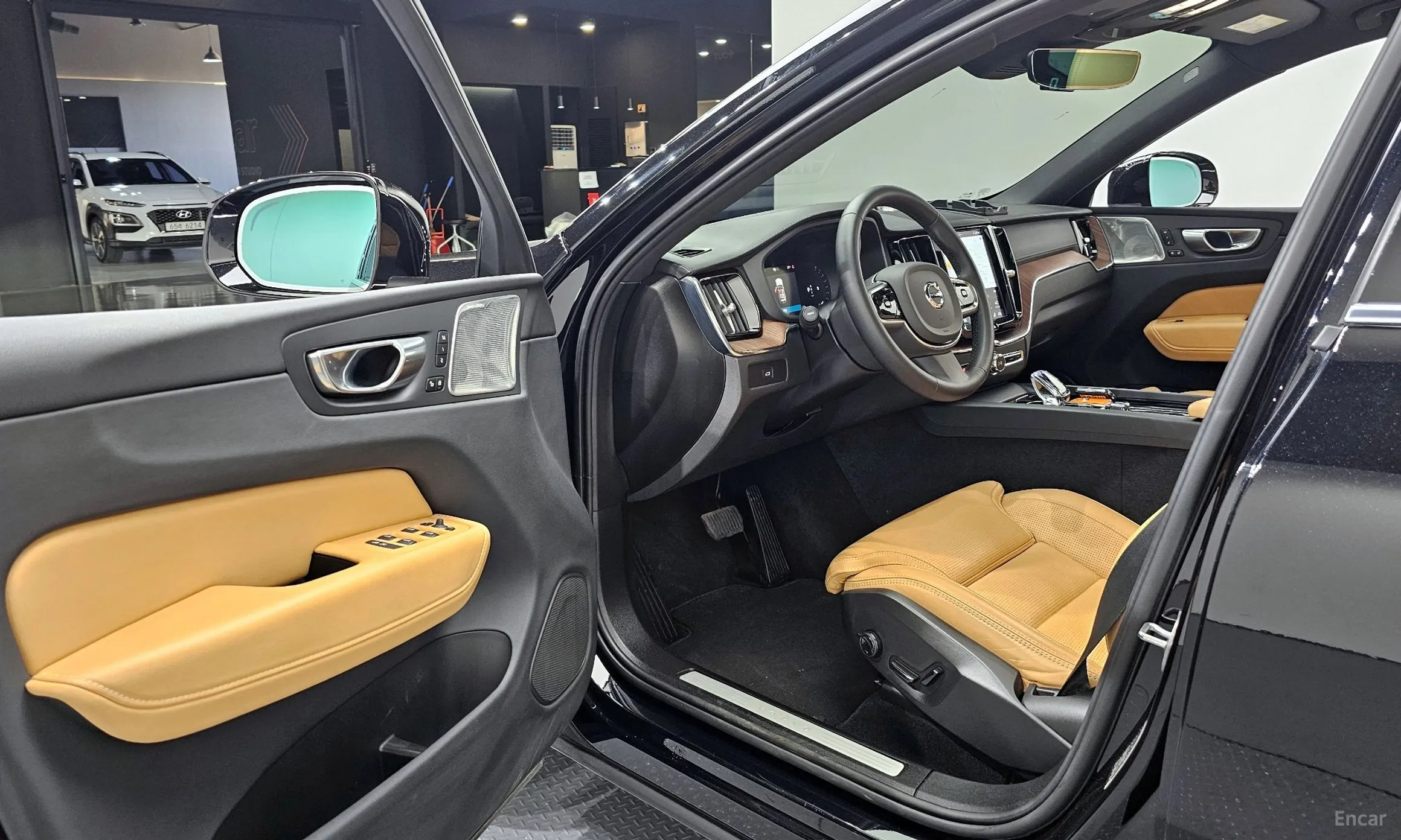 Volvo XC60 Gen 2 превью 10