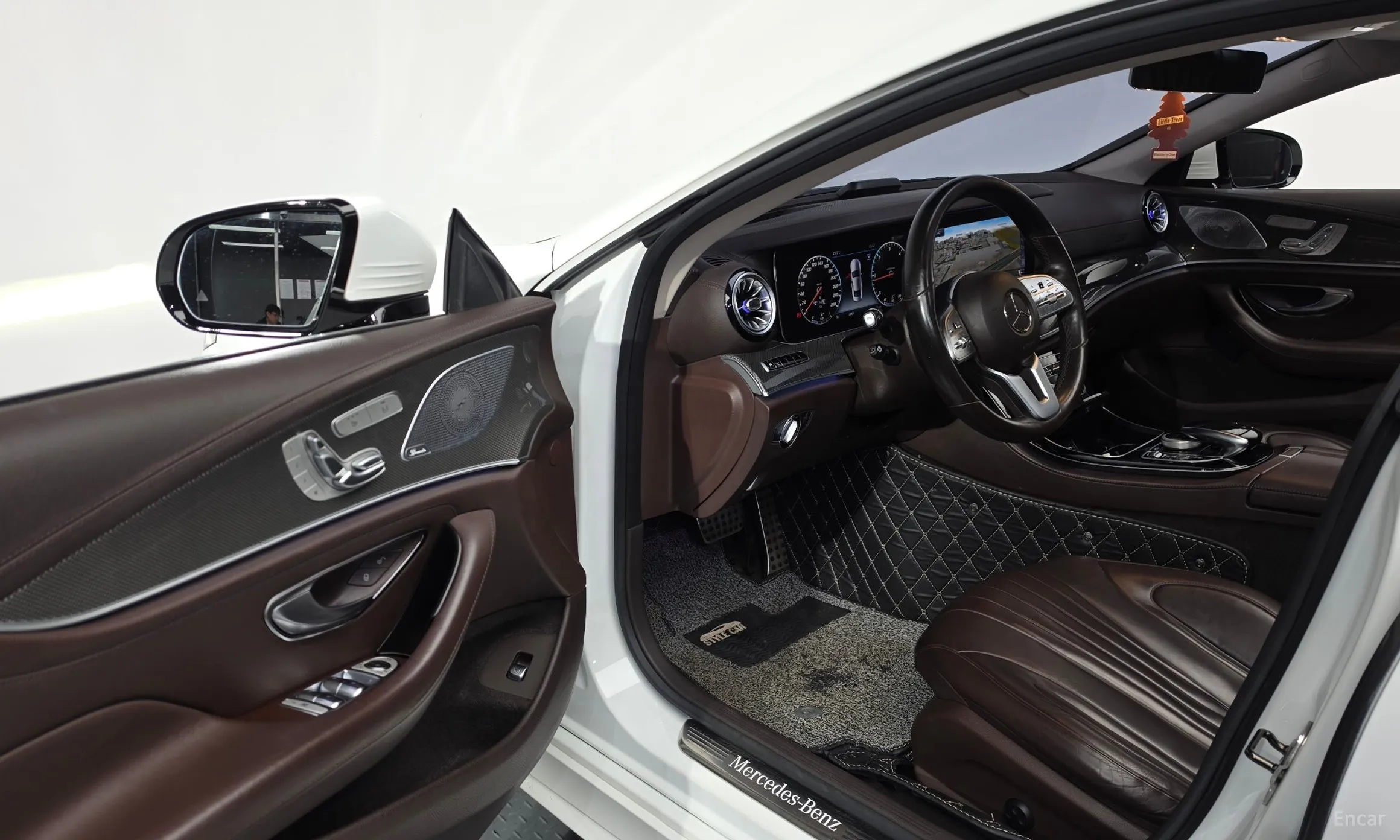Mercedes Benz CLS-Class C257 превью 10