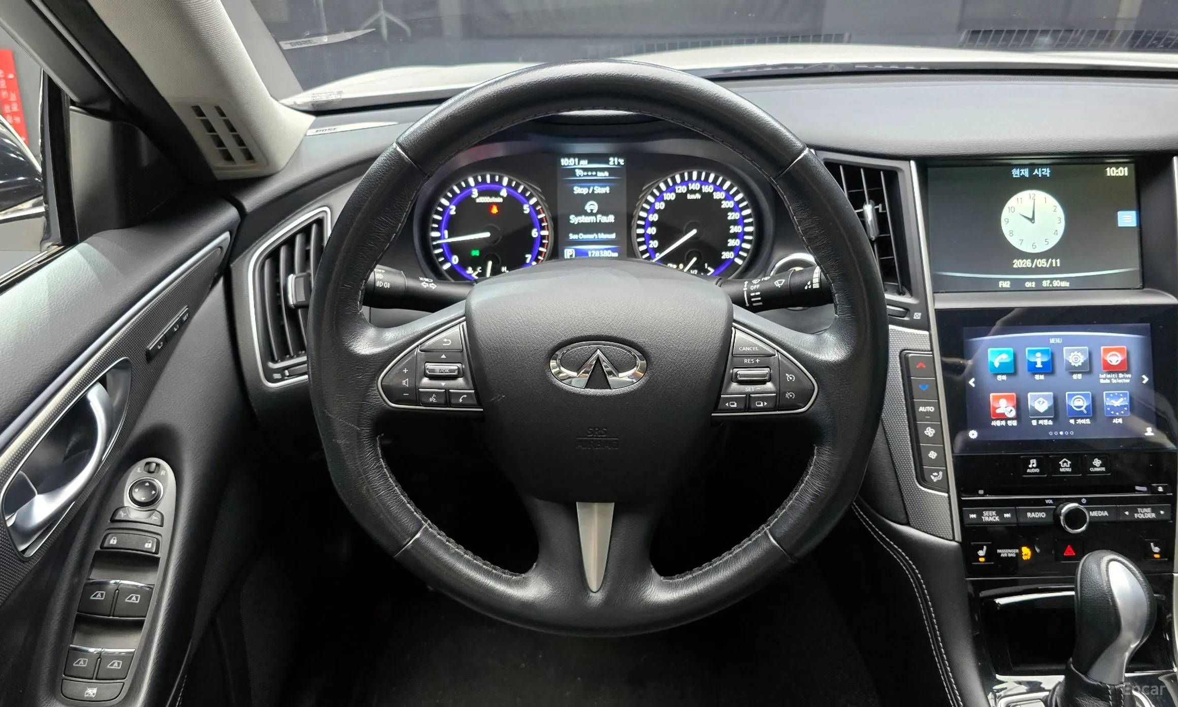 Infiniti Q50 превью 13