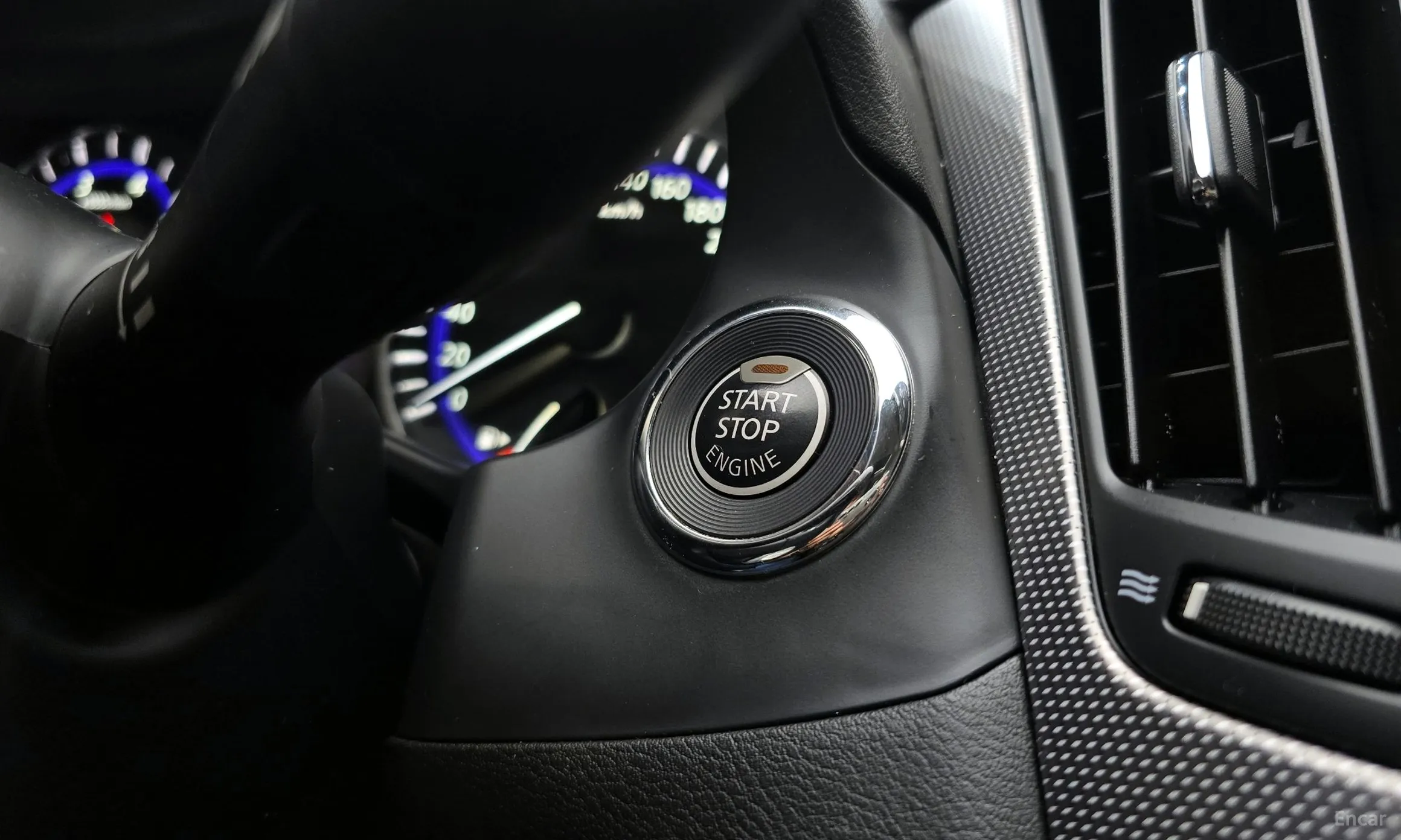 Infiniti Q50 превью 17