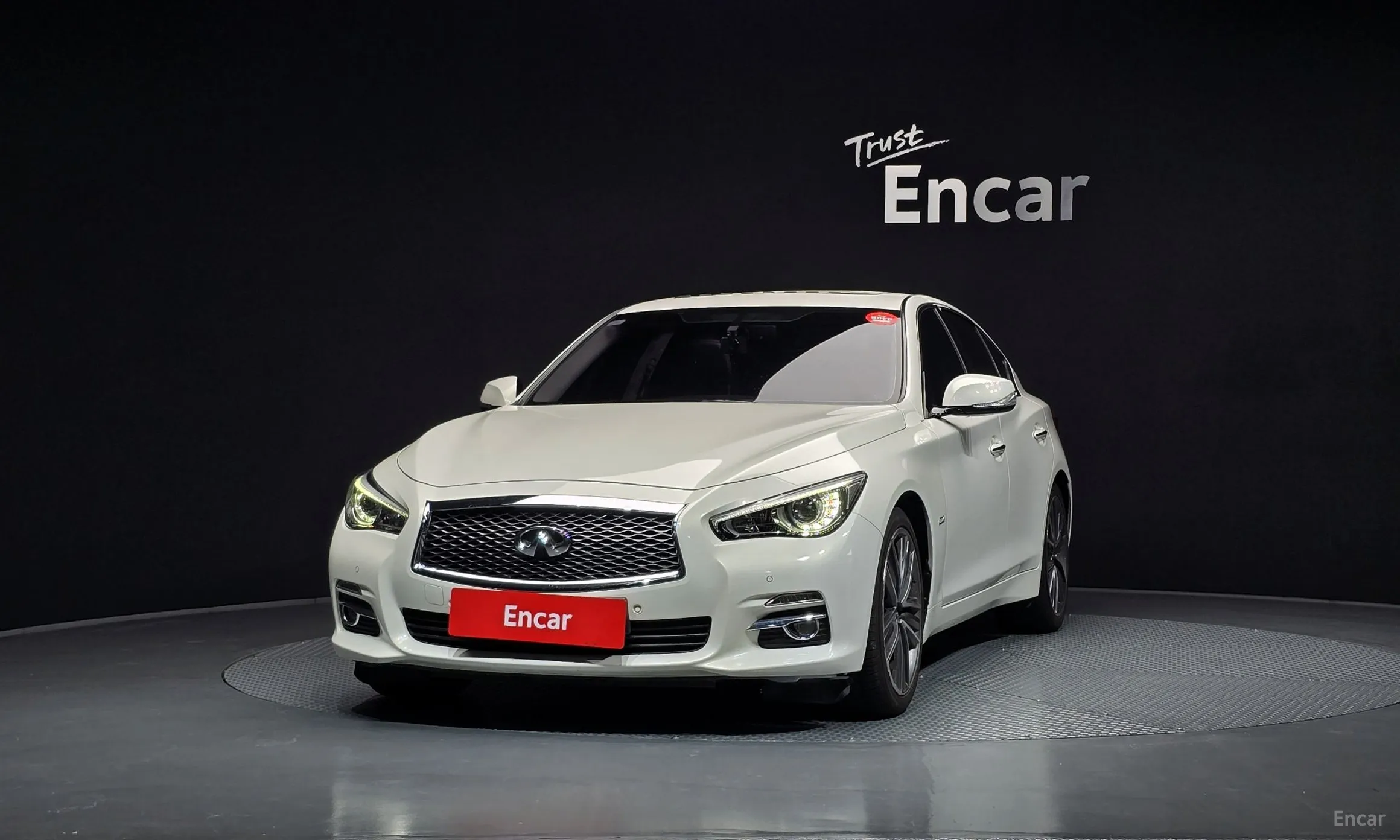 Infiniti Q50 превью 3