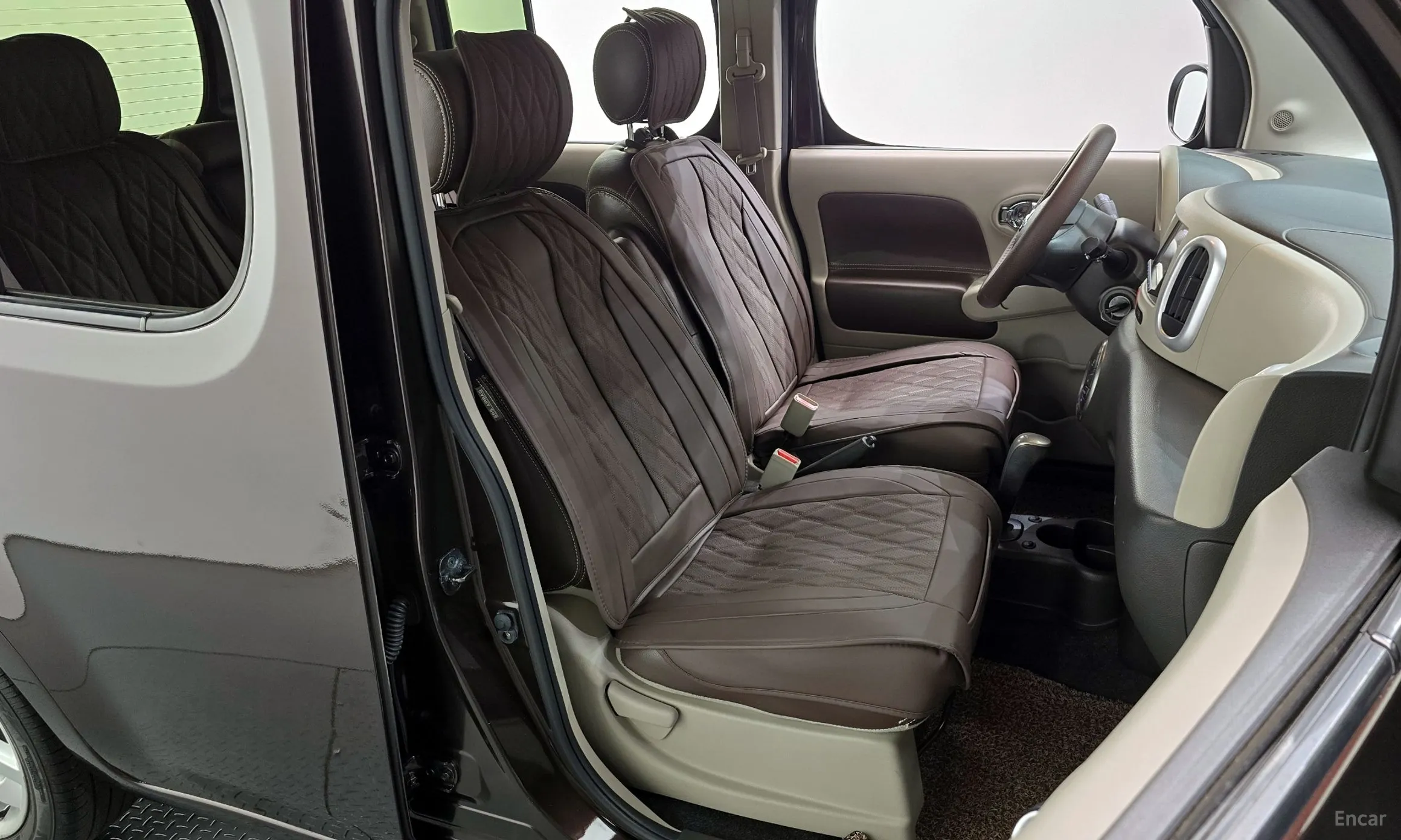 Nissan Cube превью 12