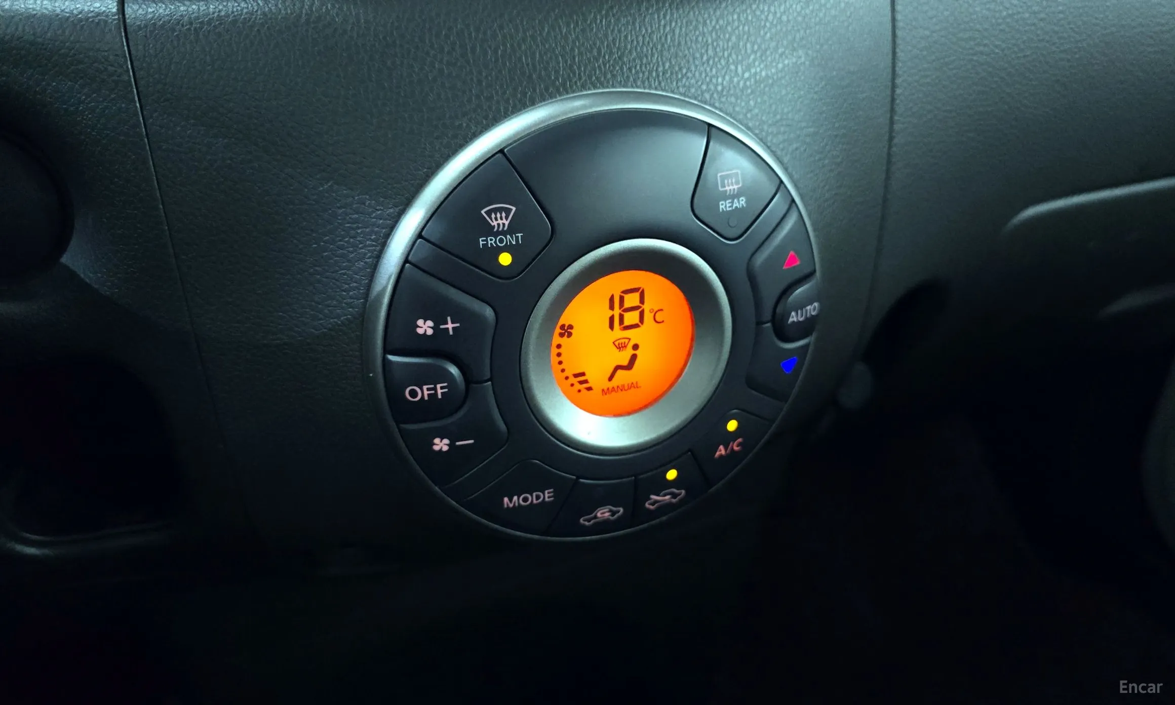 Nissan Cube превью 18