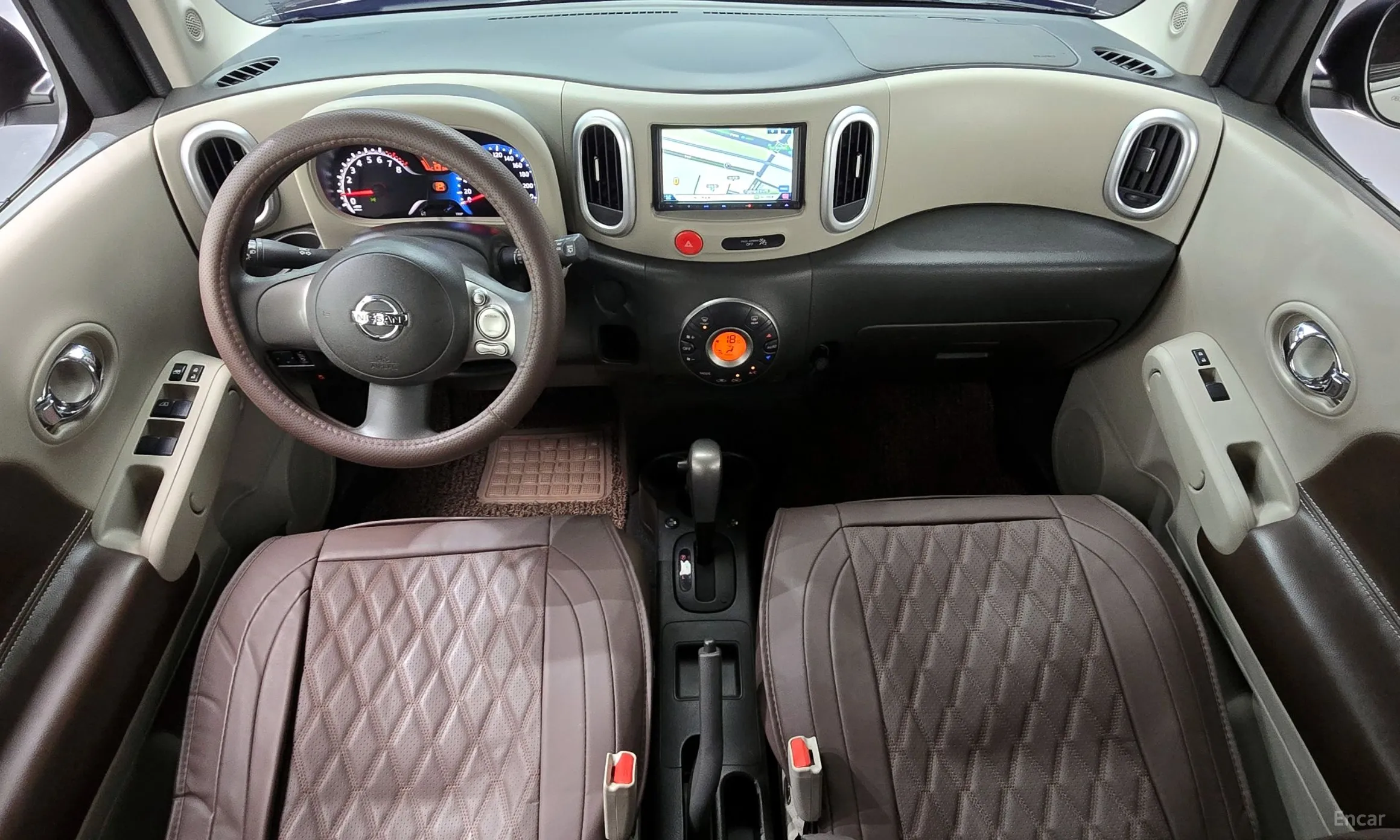 Nissan Cube превью 7