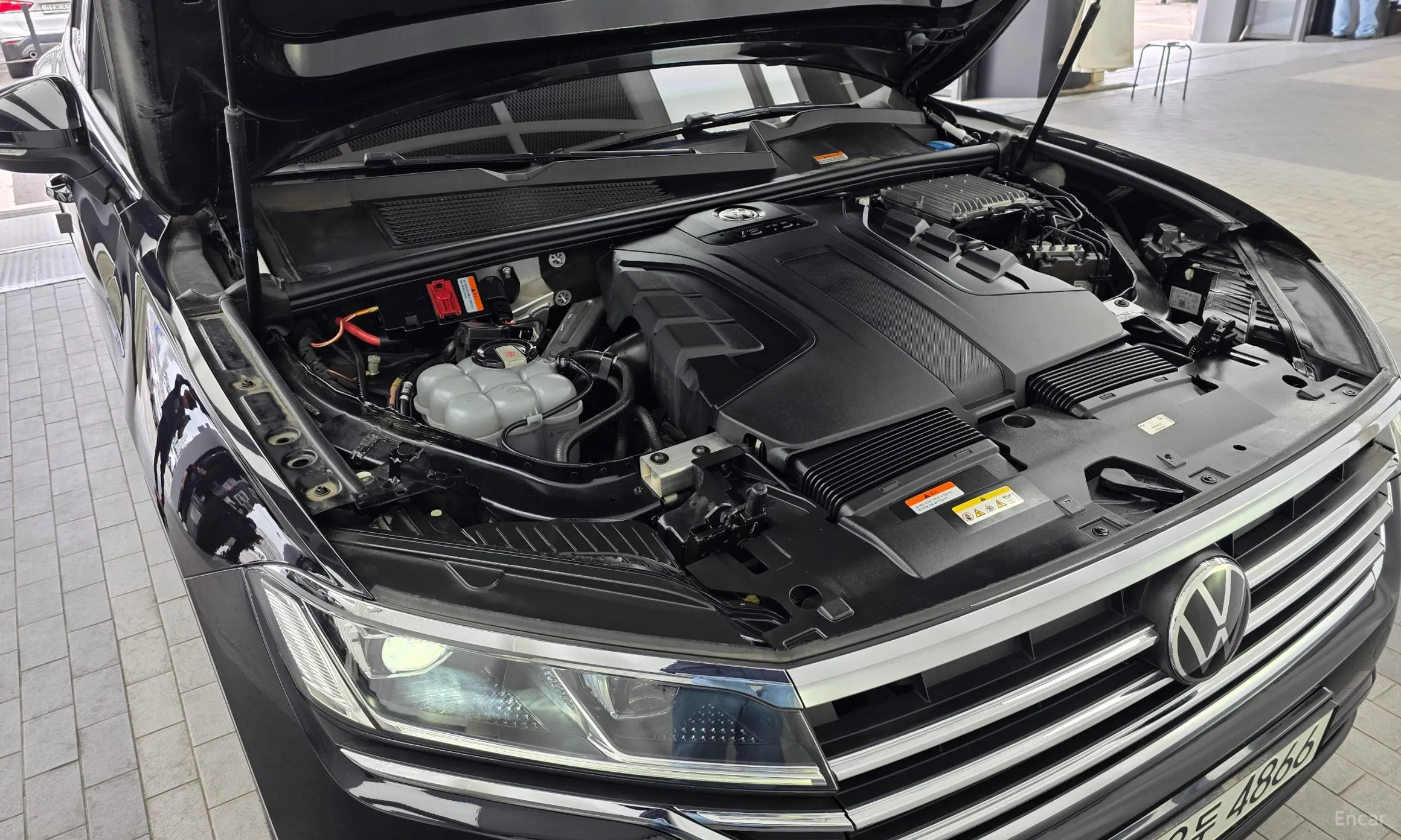 Volkswagen Touareg 3rd Generation превью 6