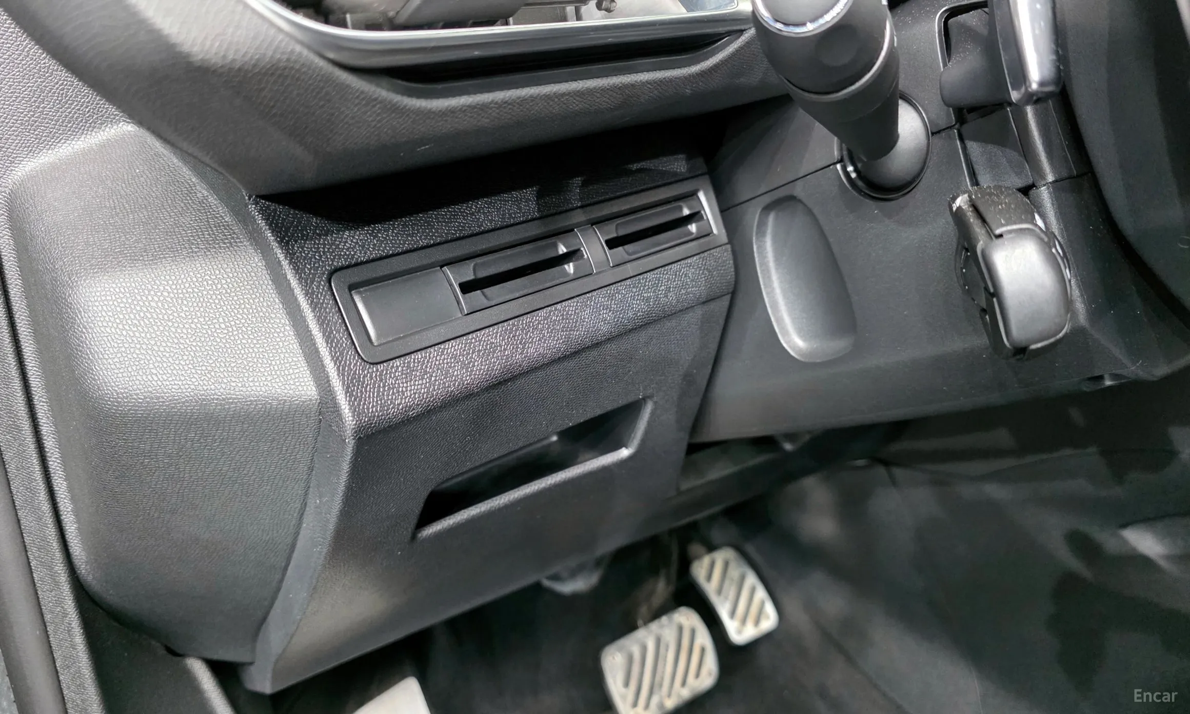 Peugeot 3008 2nd generation превью 20