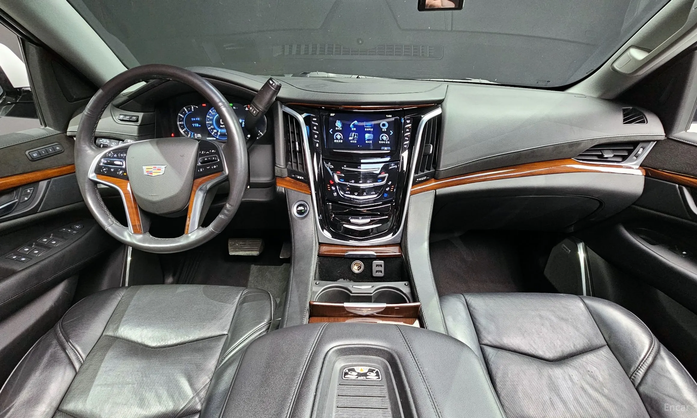 Cadillac Escalade превью 7