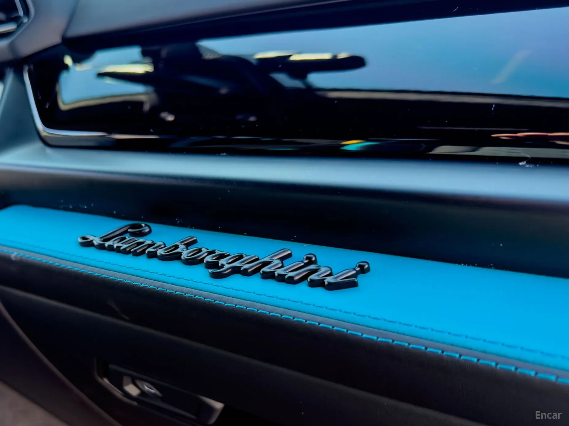 Lamborghini Urus превью 12