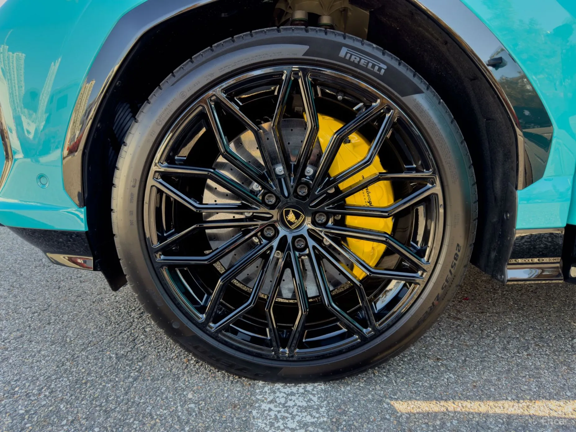 Lamborghini Urus превью 14