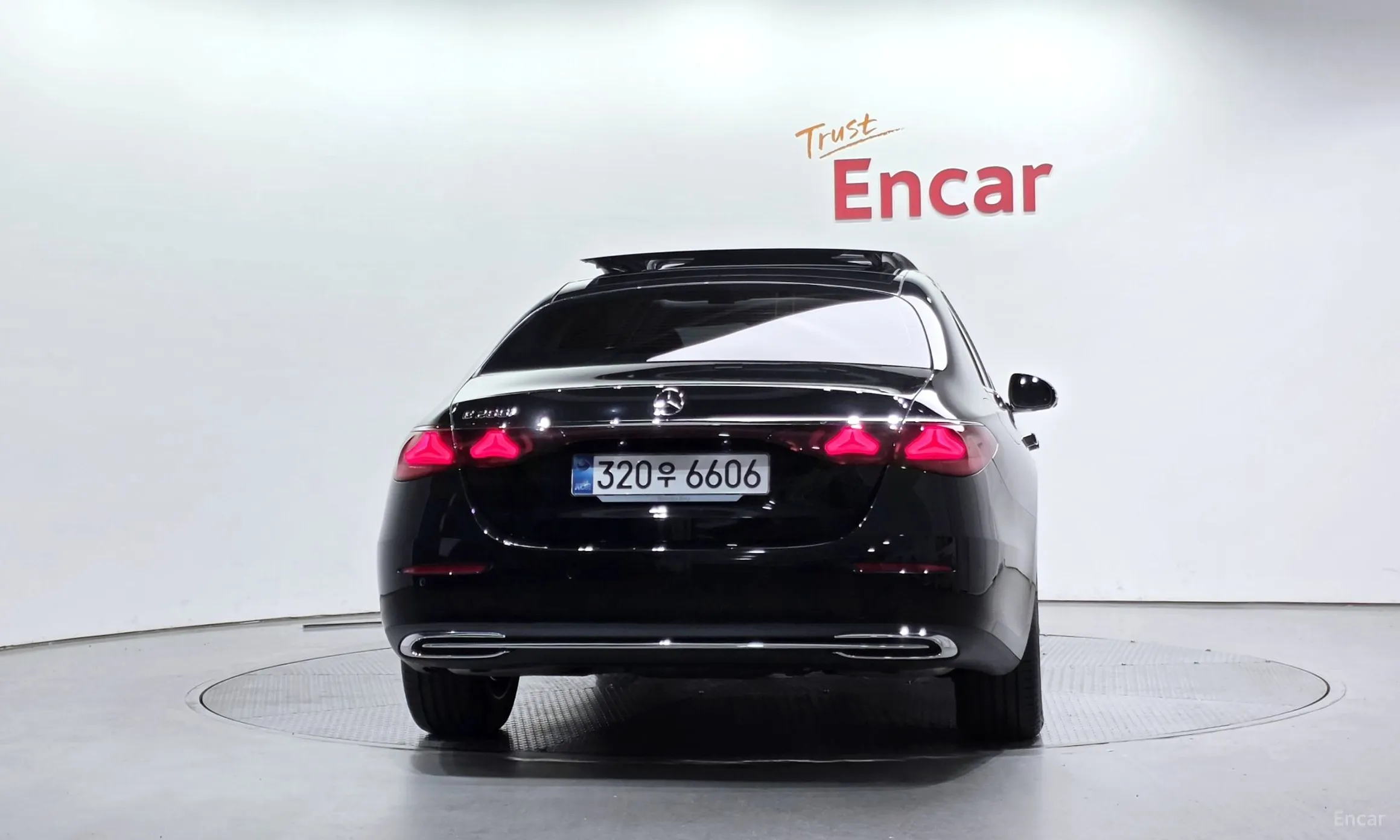 Mercedes Benz E-Class W214 превью 4