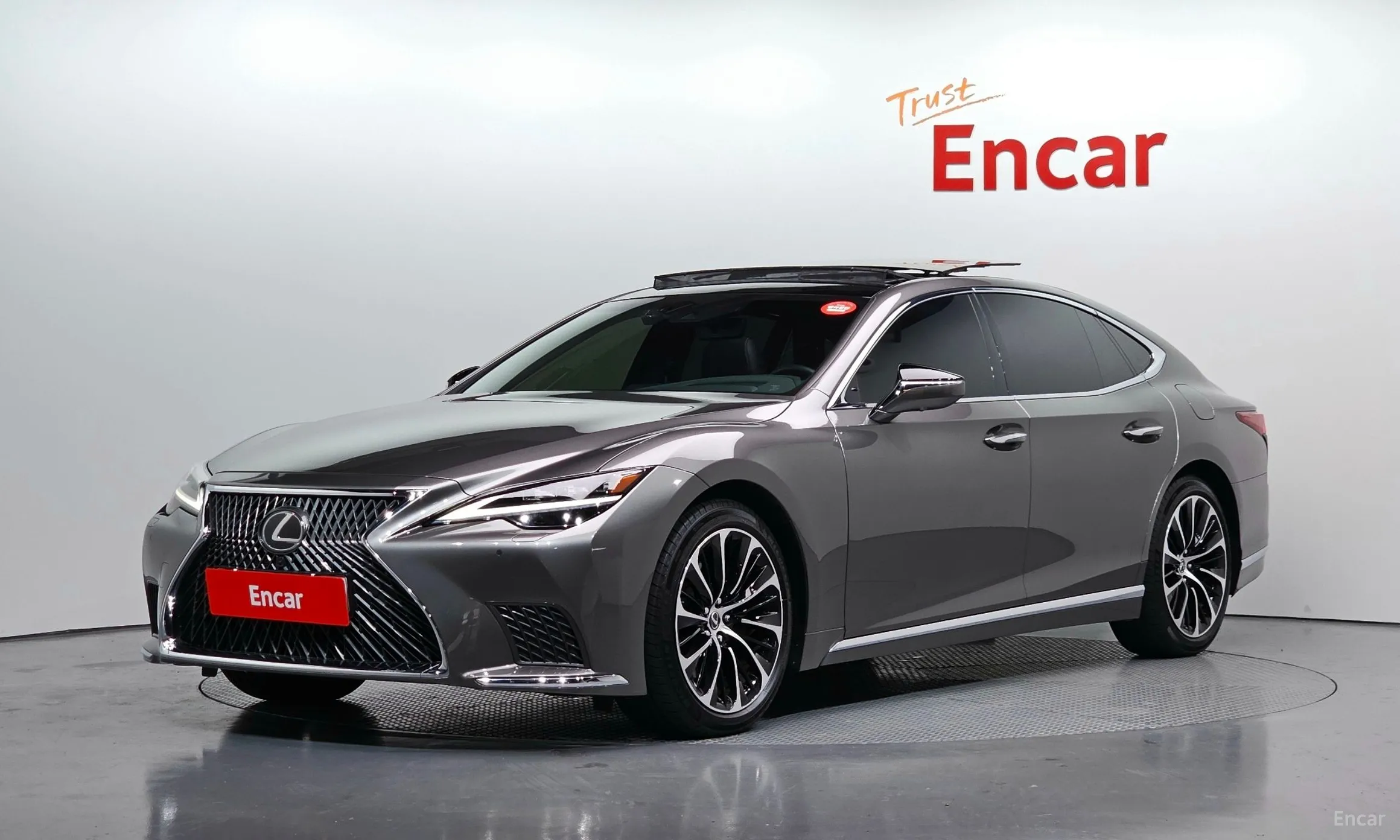 Lexus LS500 5th Generation
