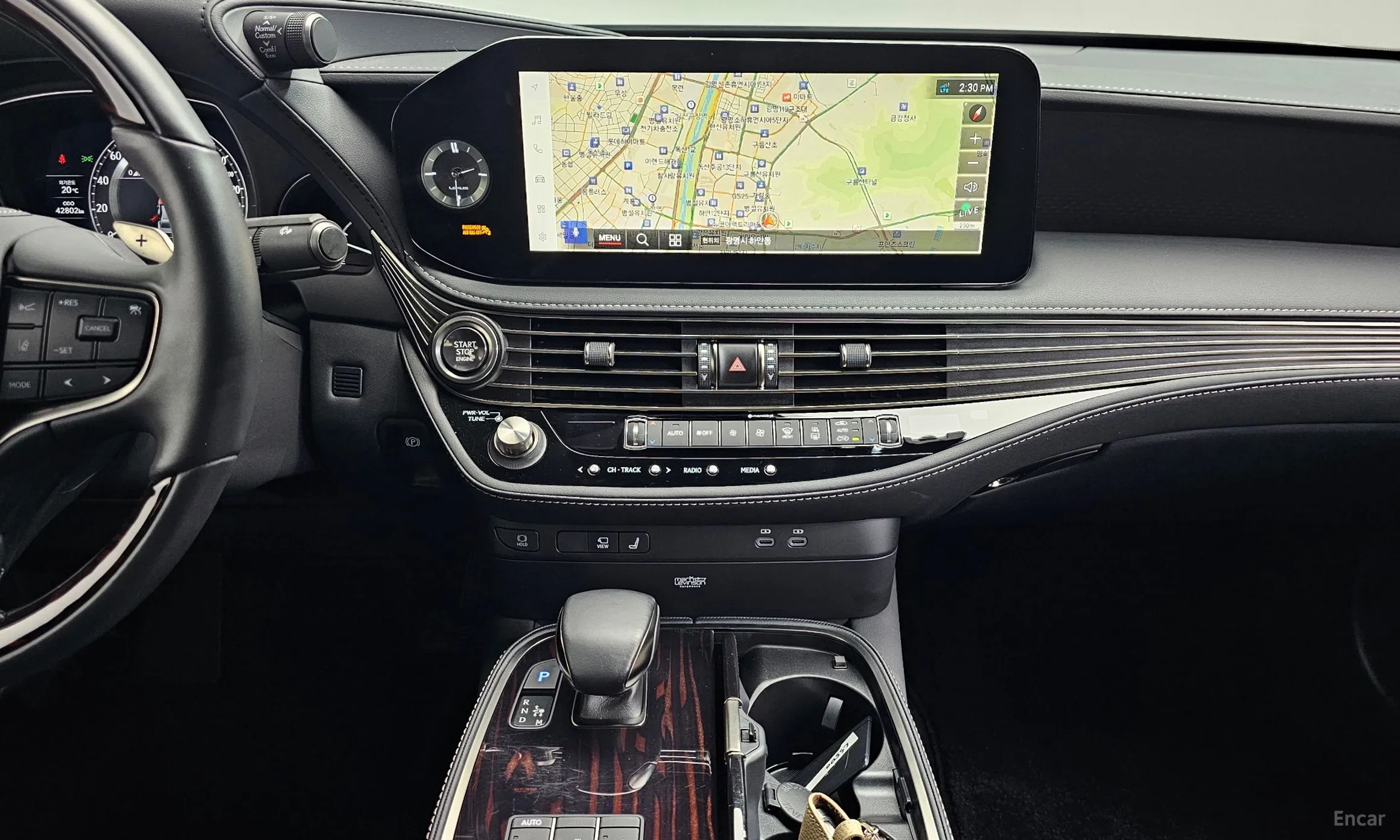 Lexus LS500 5th Generation превью 16