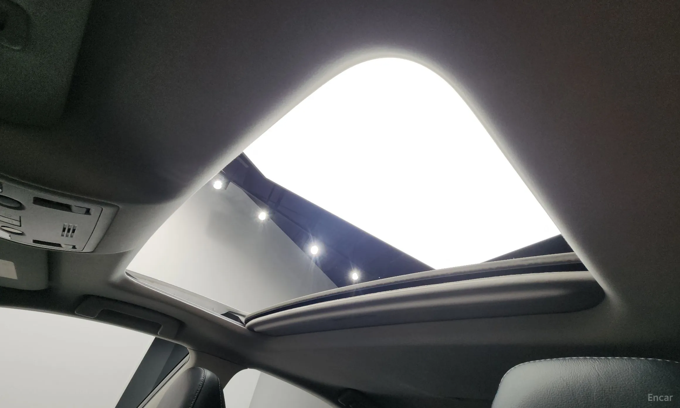 Lexus New ES300h превью 16