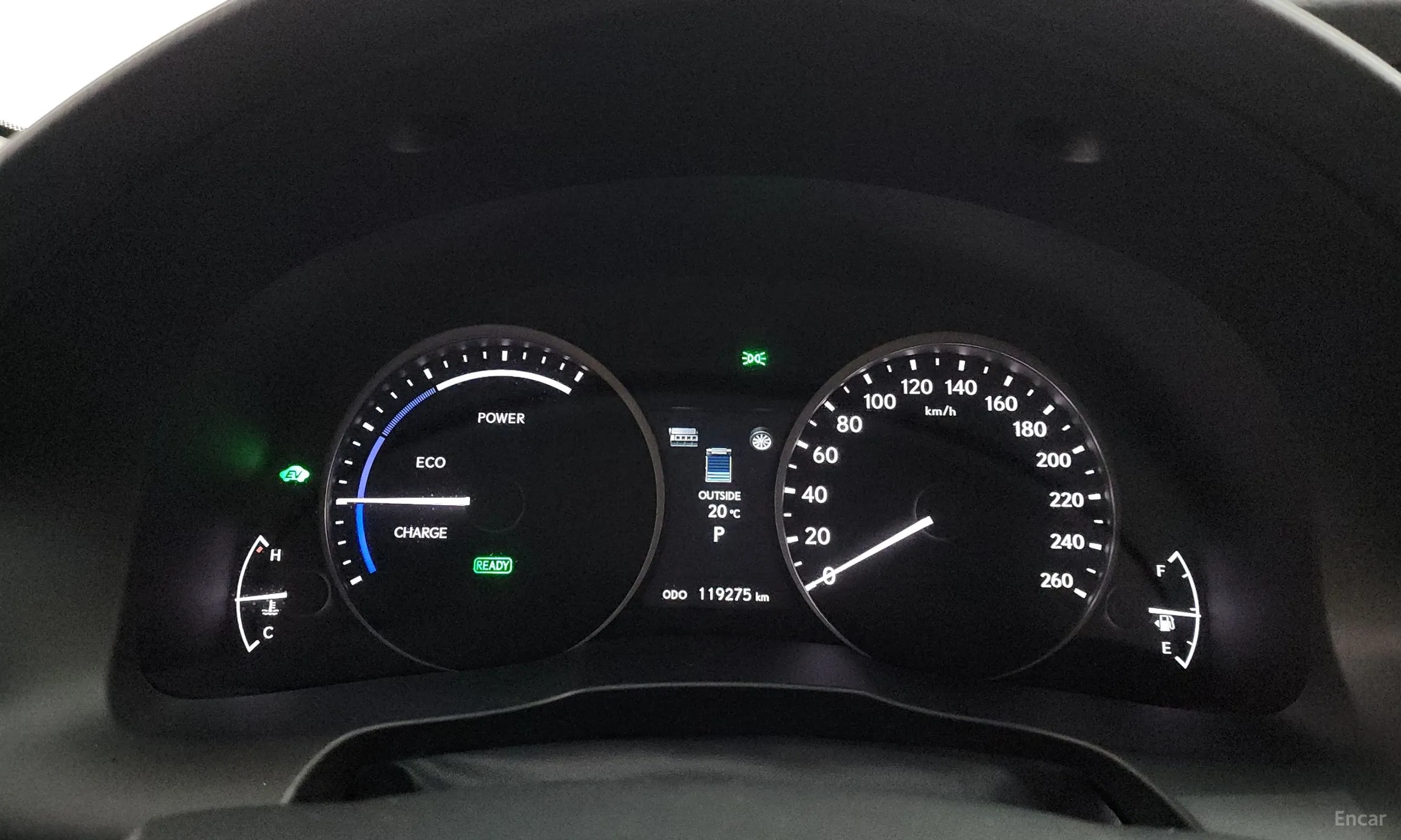 Lexus New ES300h превью 8