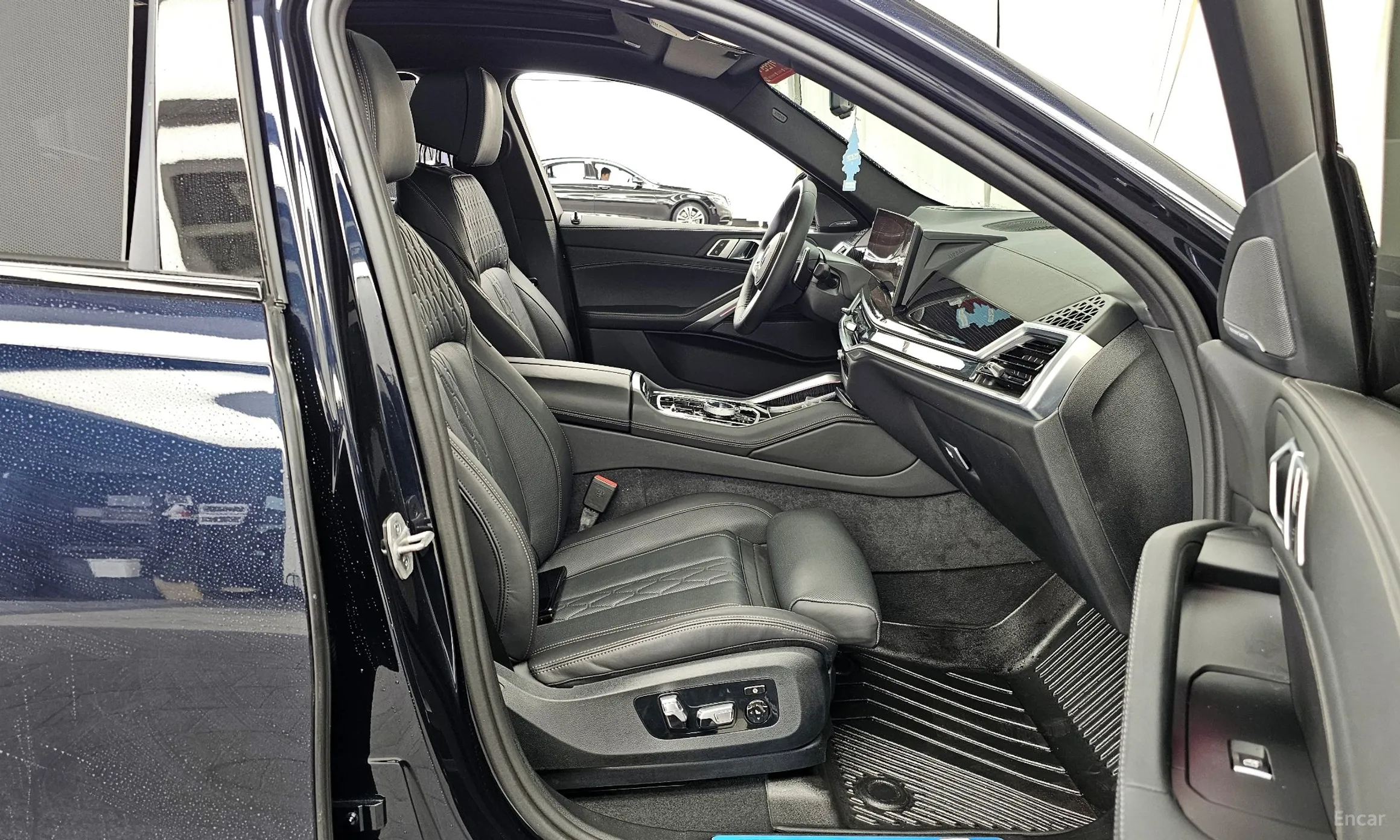 BMW X6 (G06) превью 11