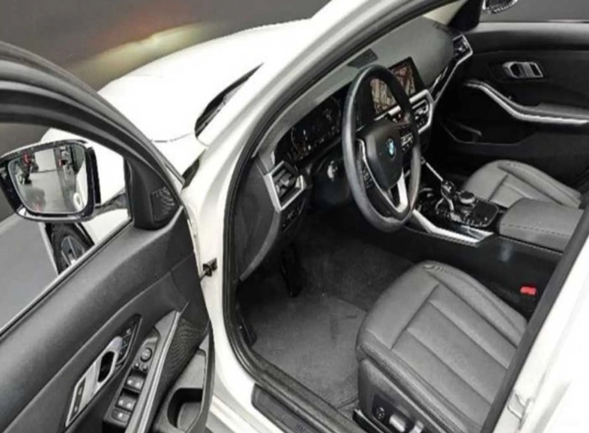 BMW 3 Series (G20) превью 12
