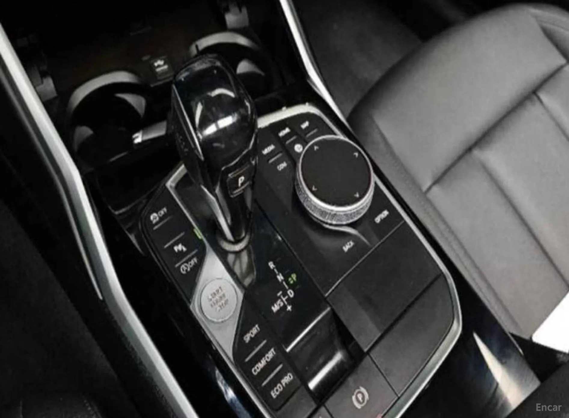 BMW 3 Series (G20) превью 9