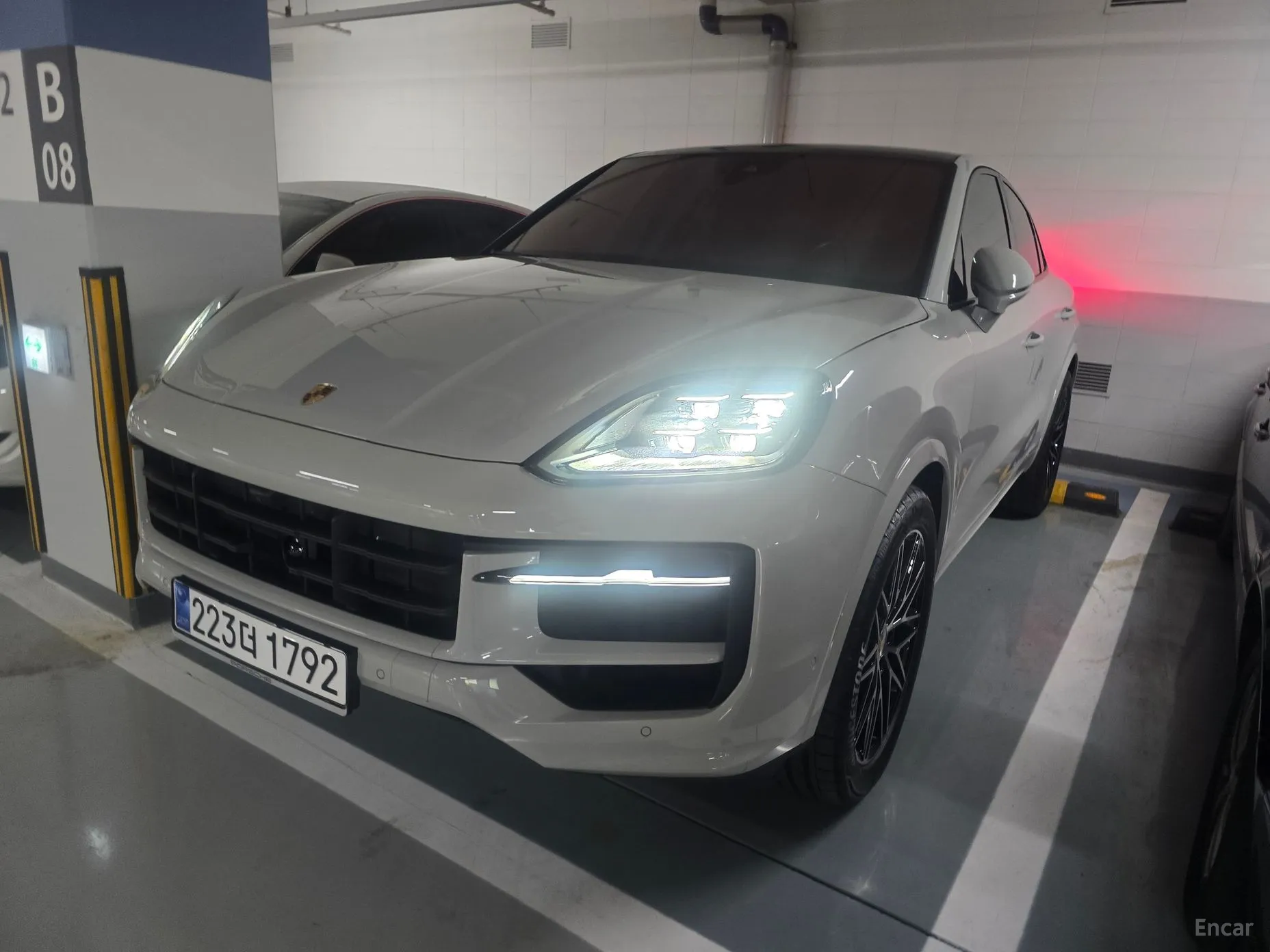 Porsche Cayenne (PO536)