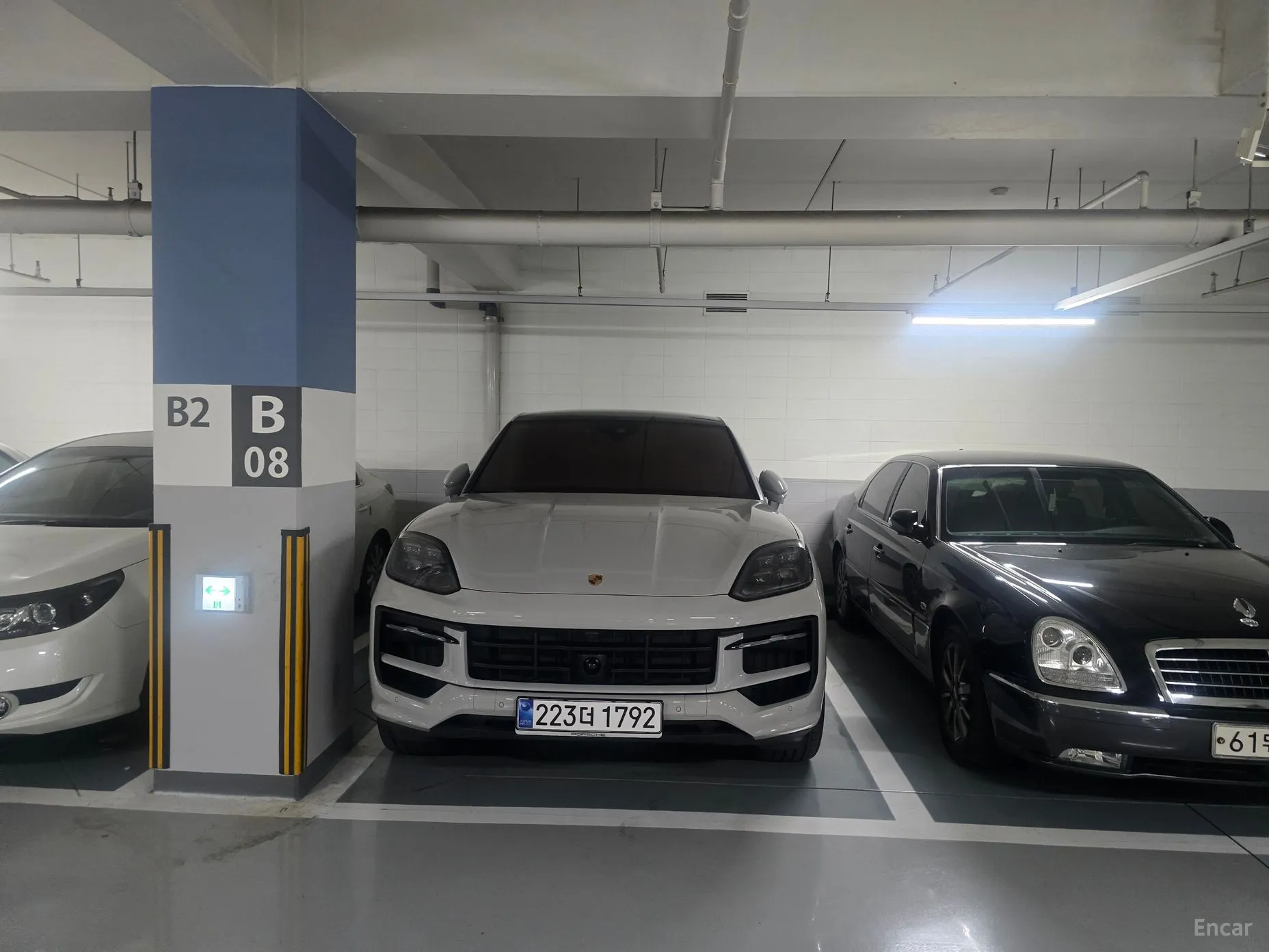Porsche Cayenne (PO536) превью 3