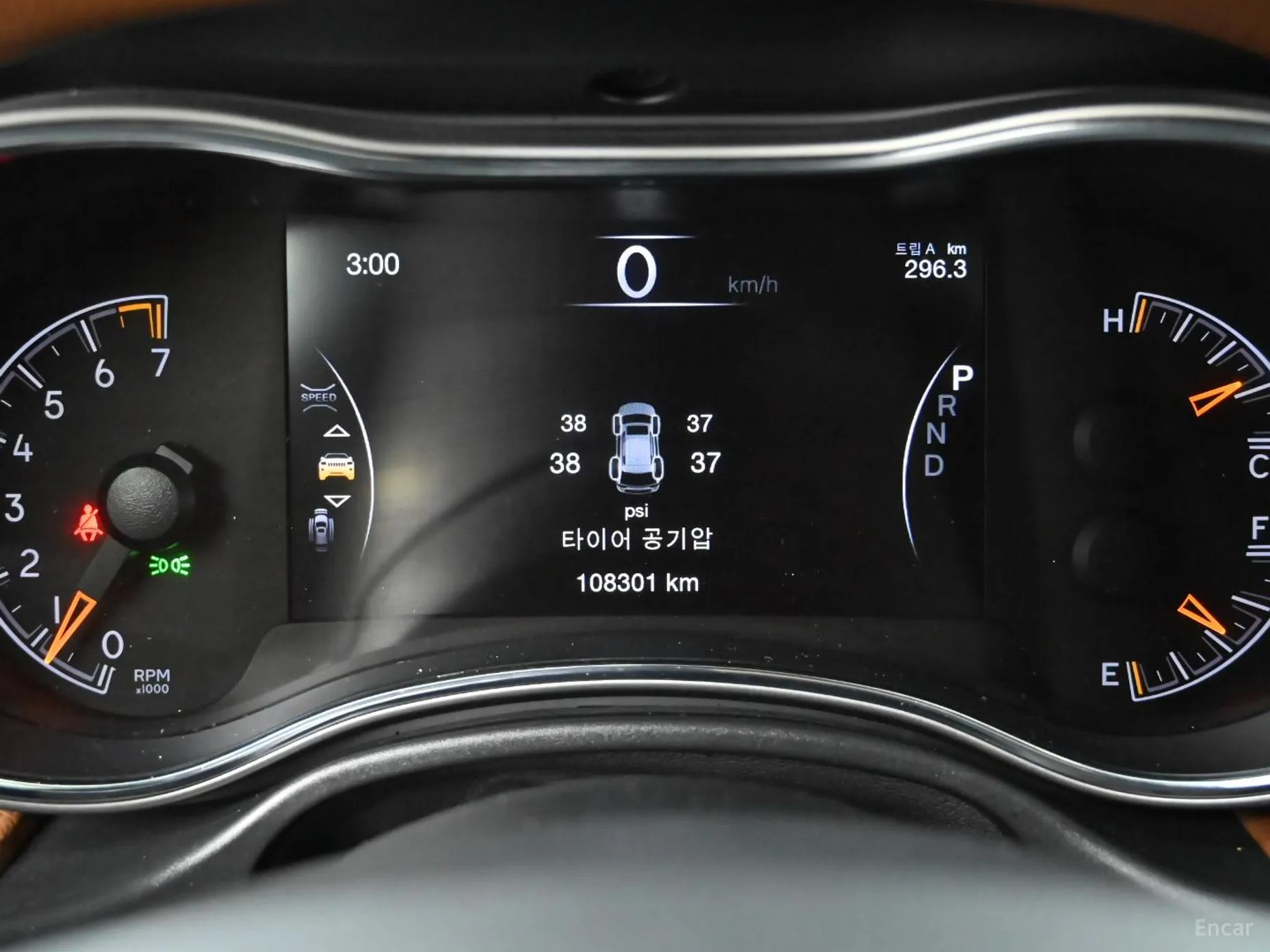 Jeep Grand Cherokee превью 8