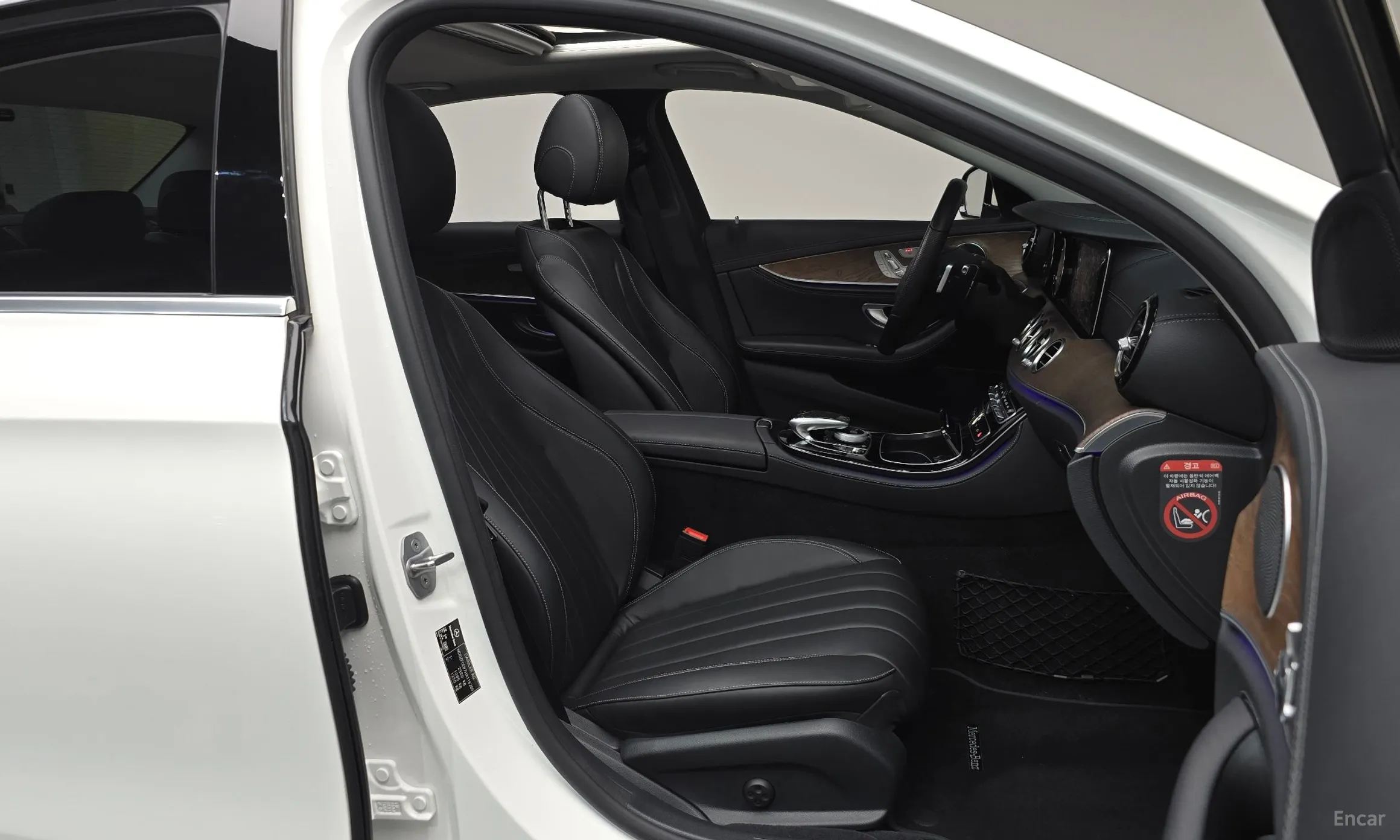 Mercedes Benz E-Class W213 превью 11