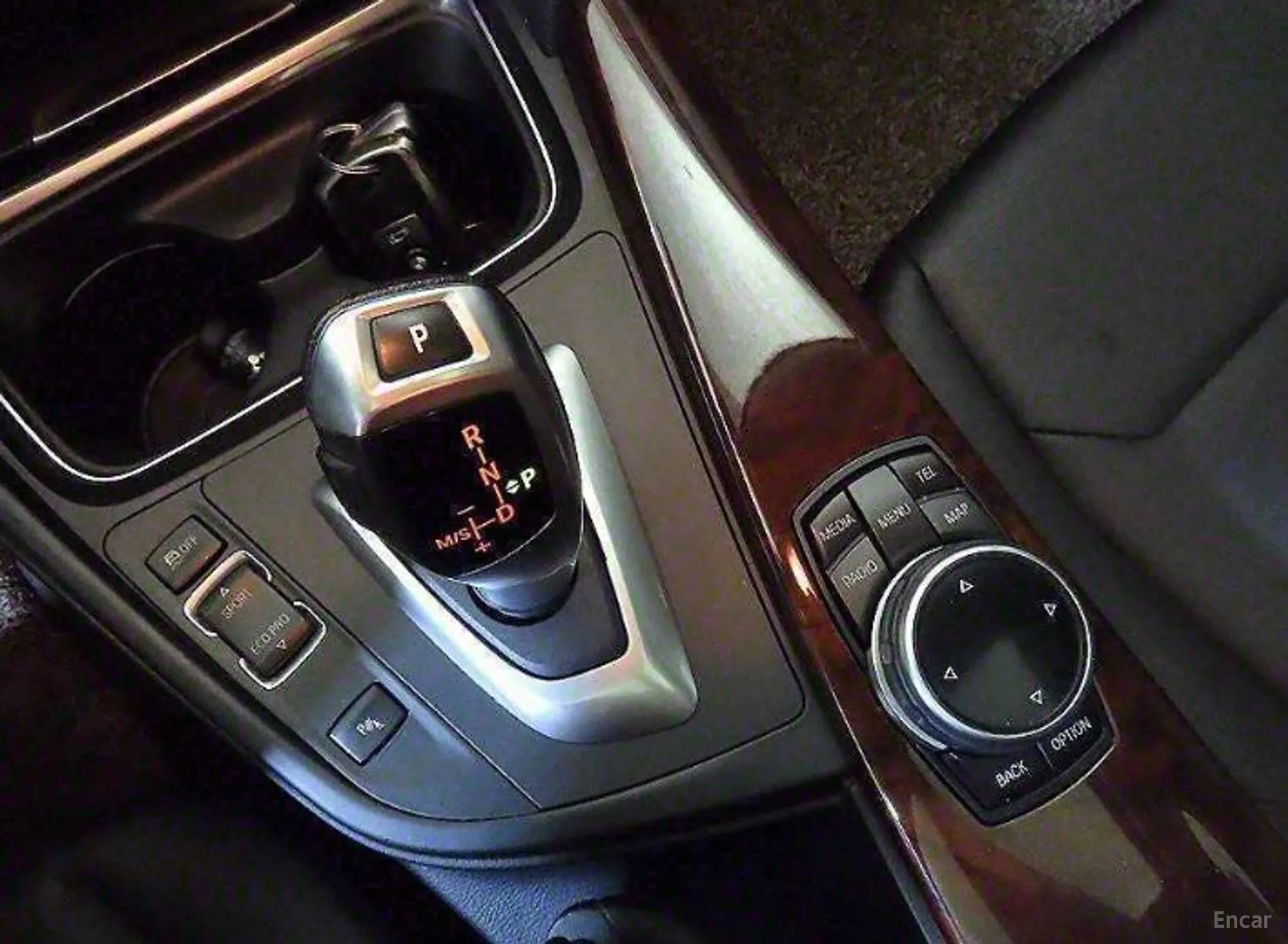BMW 3 Series (F30) превью 12