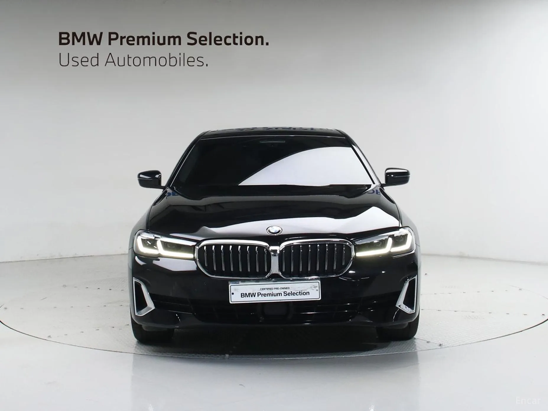 BMW 5 Series (G30) превью 3