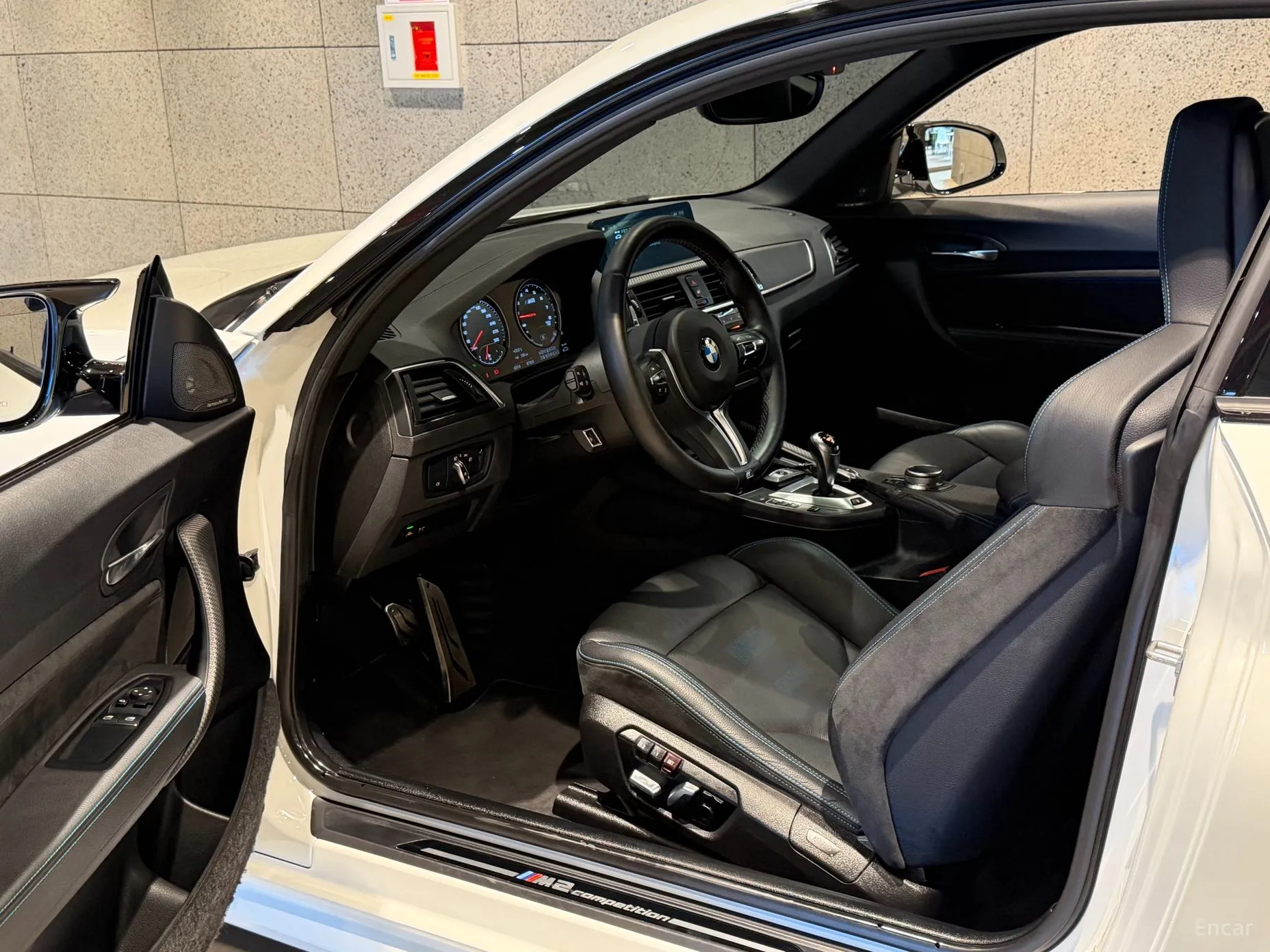 BMW M2 (F87) превью 13