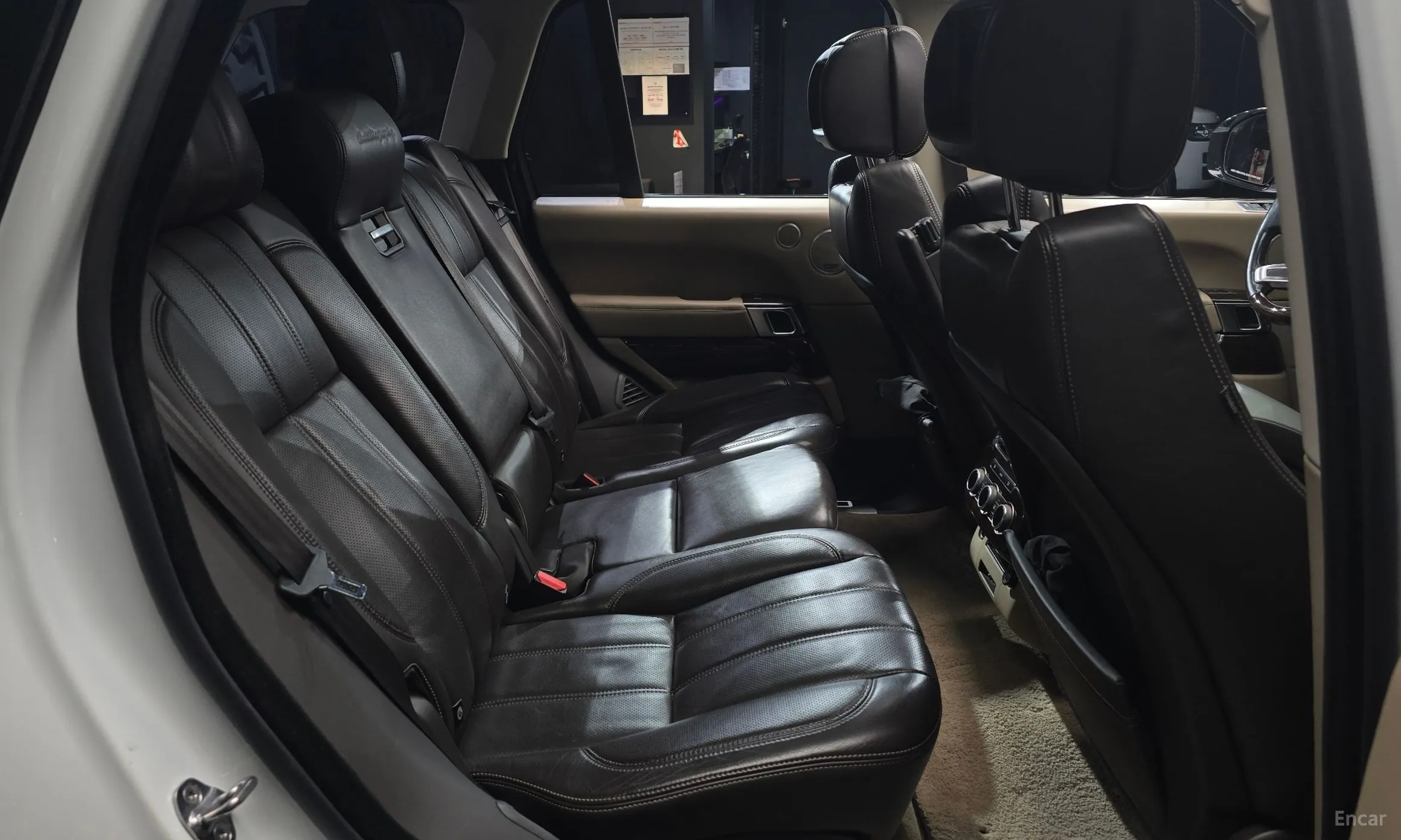 Land Rover Range Rover 4th Generation превью 12