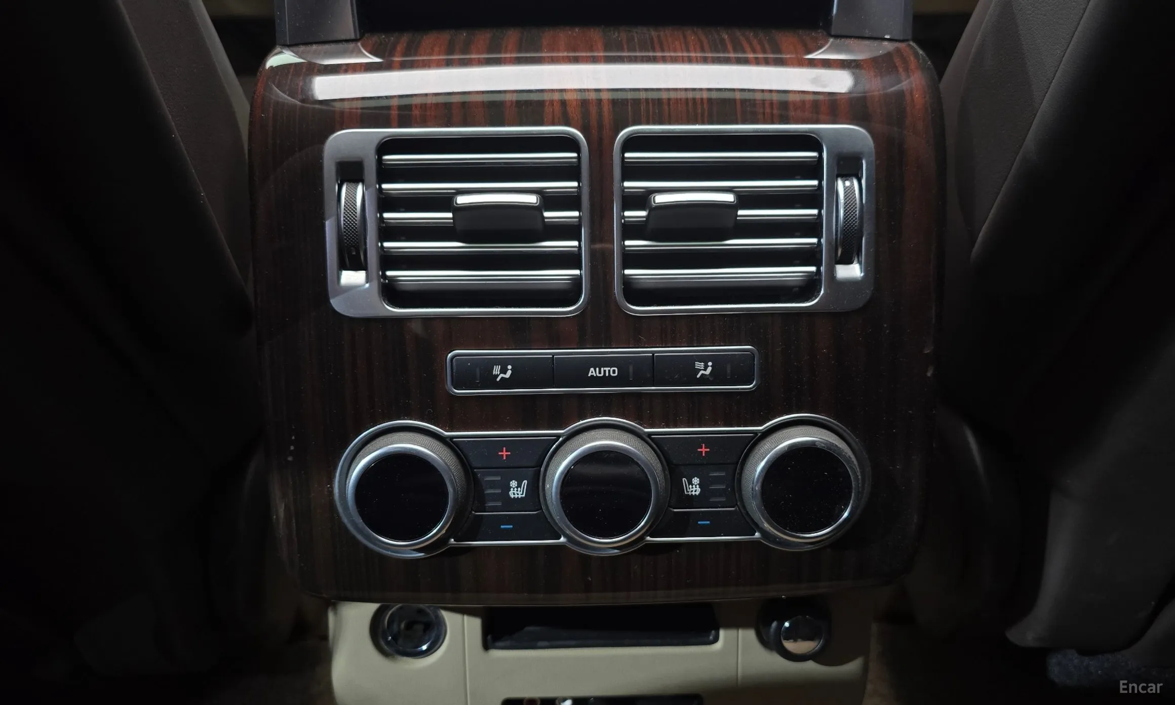 Land Rover Range Rover 4th Generation превью 18