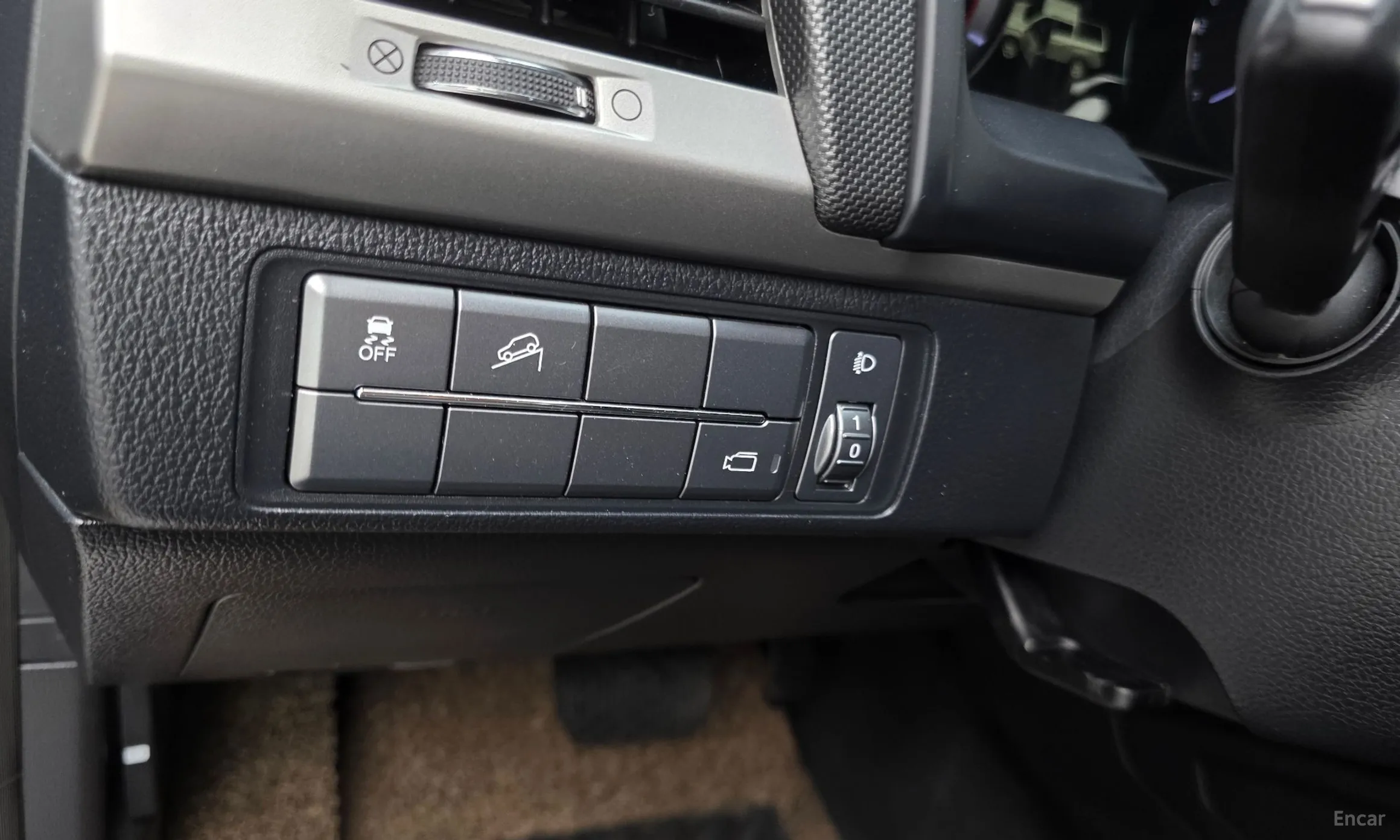 KG Mobility (SsangYong) Rexton Sports превью 16