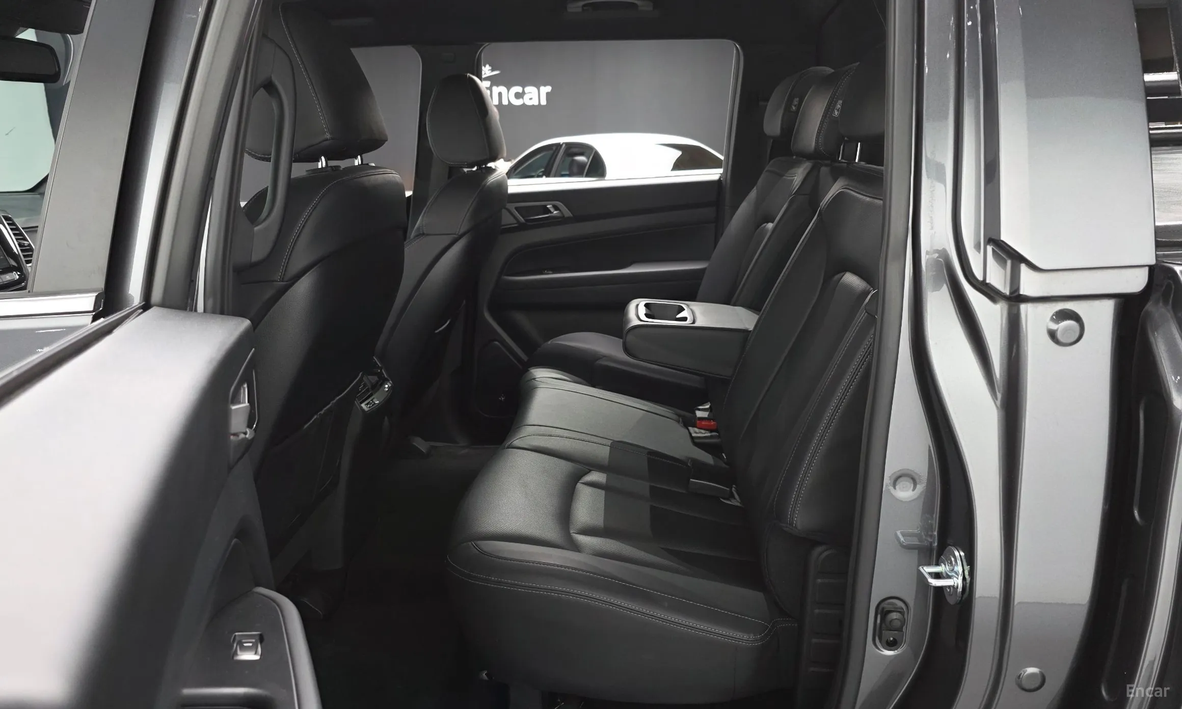 KG Mobility (SsangYong) Rexton Sports Khan превью 11