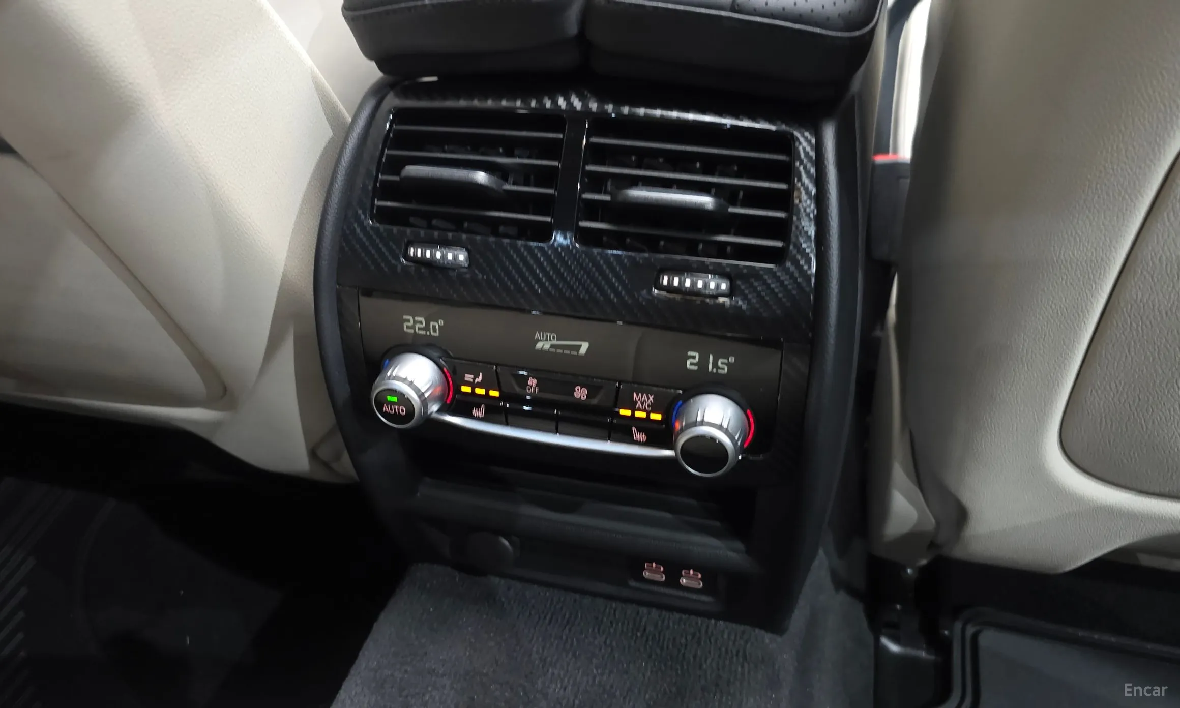 BMW 5 Series (G30) превью 19