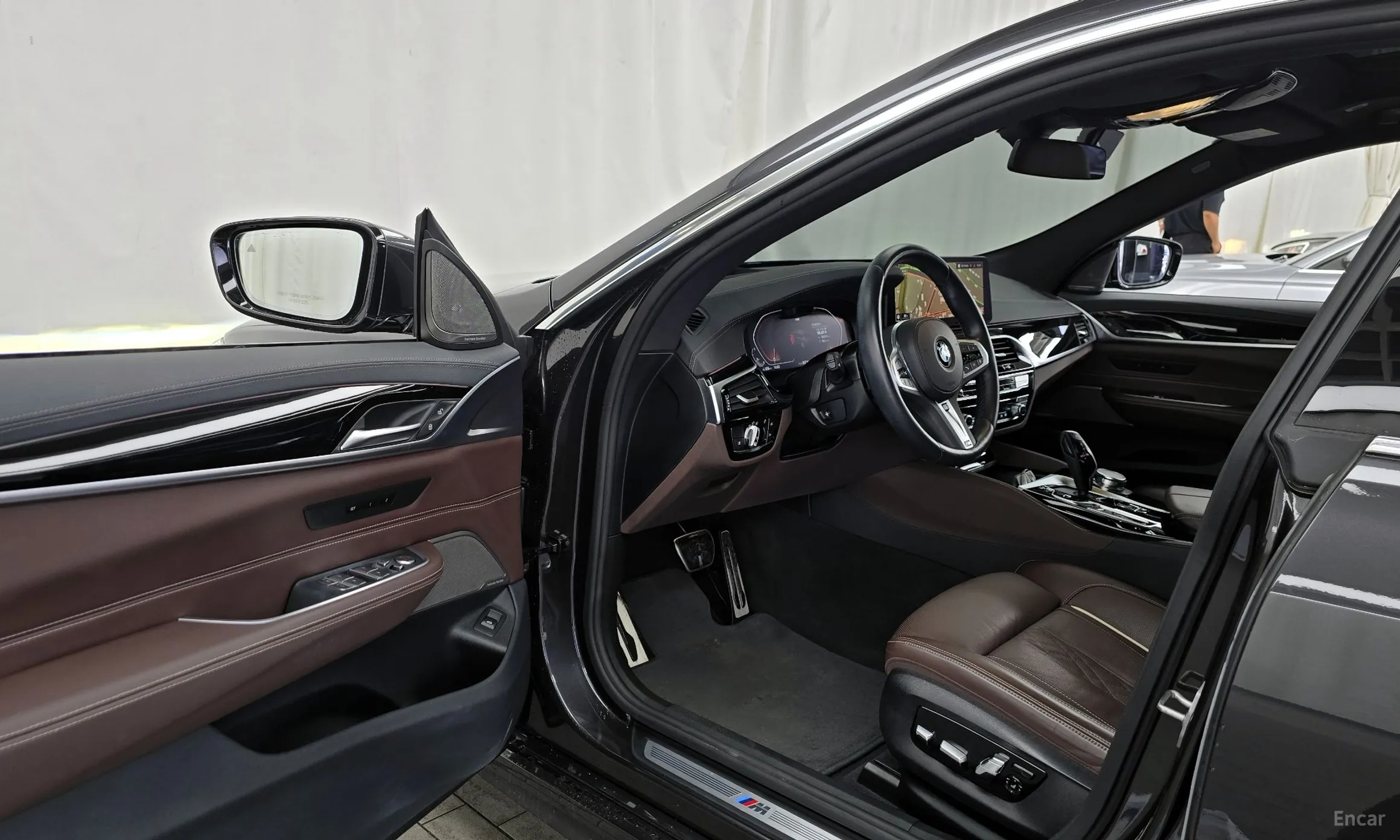 BMW 6-Series GT (G32) превью 10