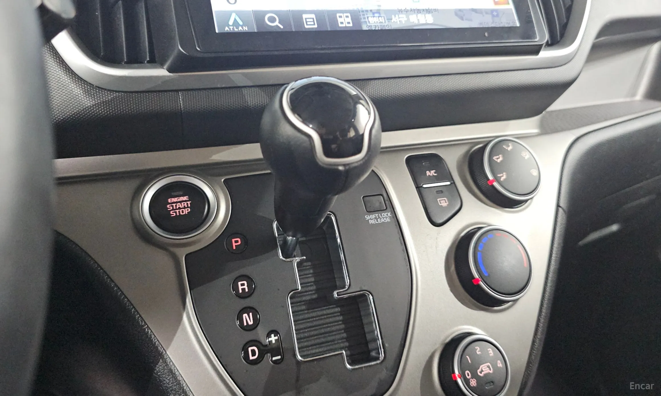 Kia Ray превью 9