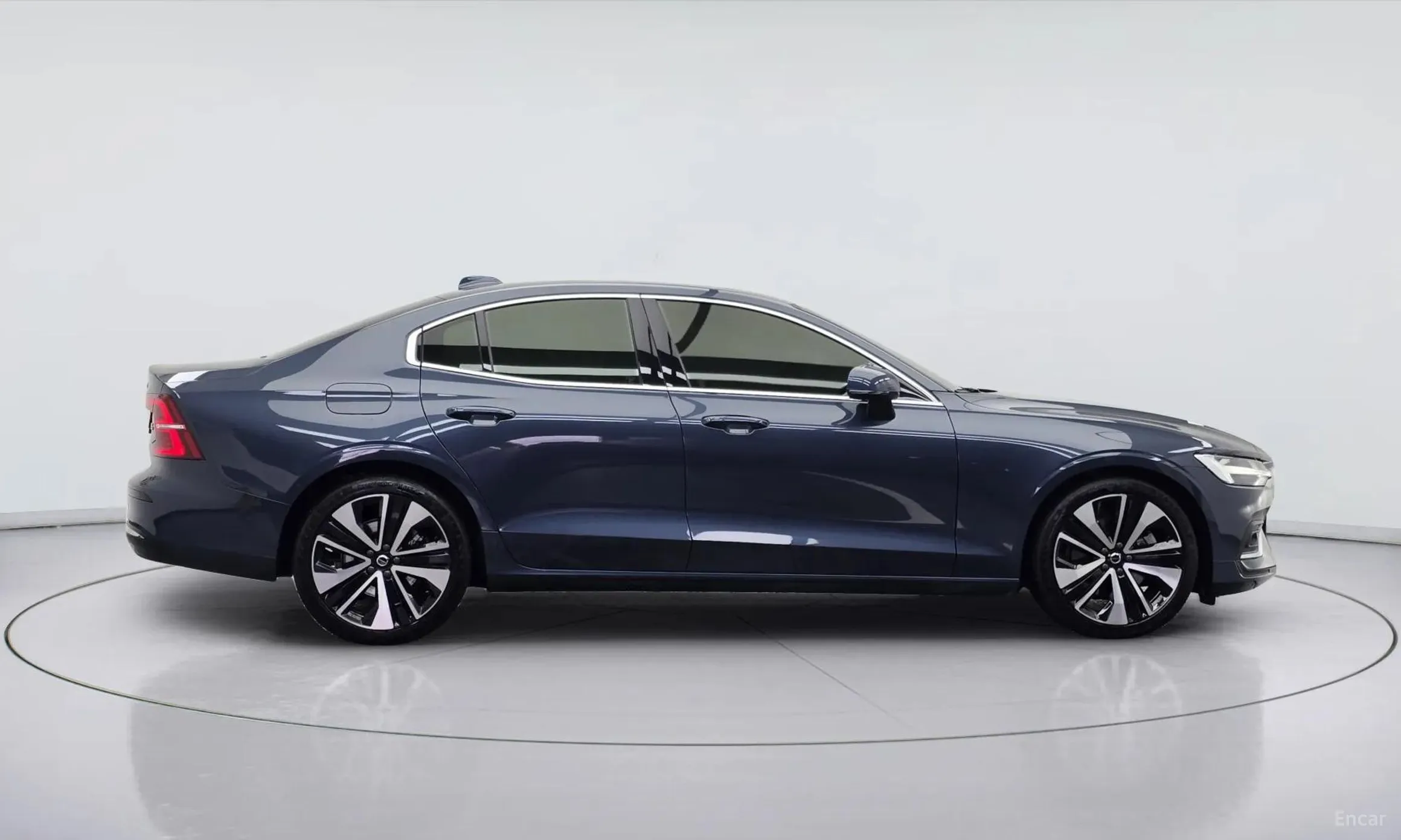Volvo S60 3rd Generation превью 4
